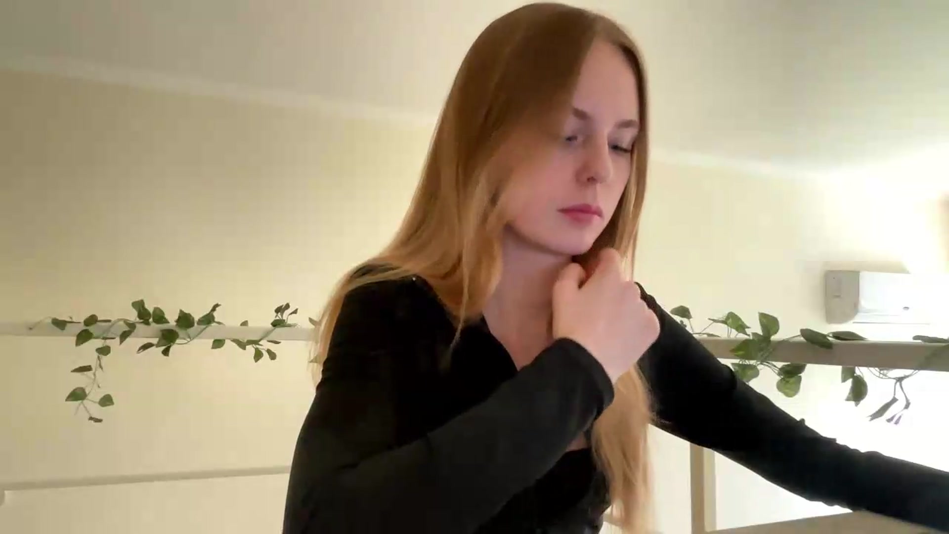 Gallery image thumbnail from SelinaMynx's myfreecams stream on, 06/02/2026, 12:50 image 5 of 20