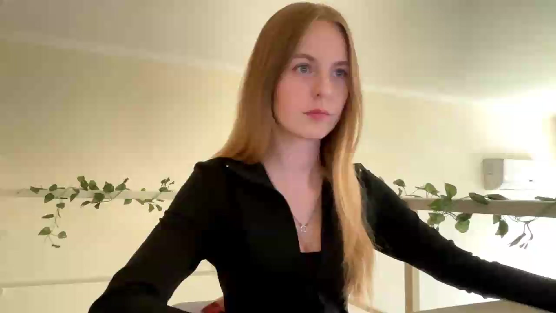 Gallery image thumbnail from SelinaMynx's myfreecams stream on, 06/02/2026, 12:50 image 1 of 20