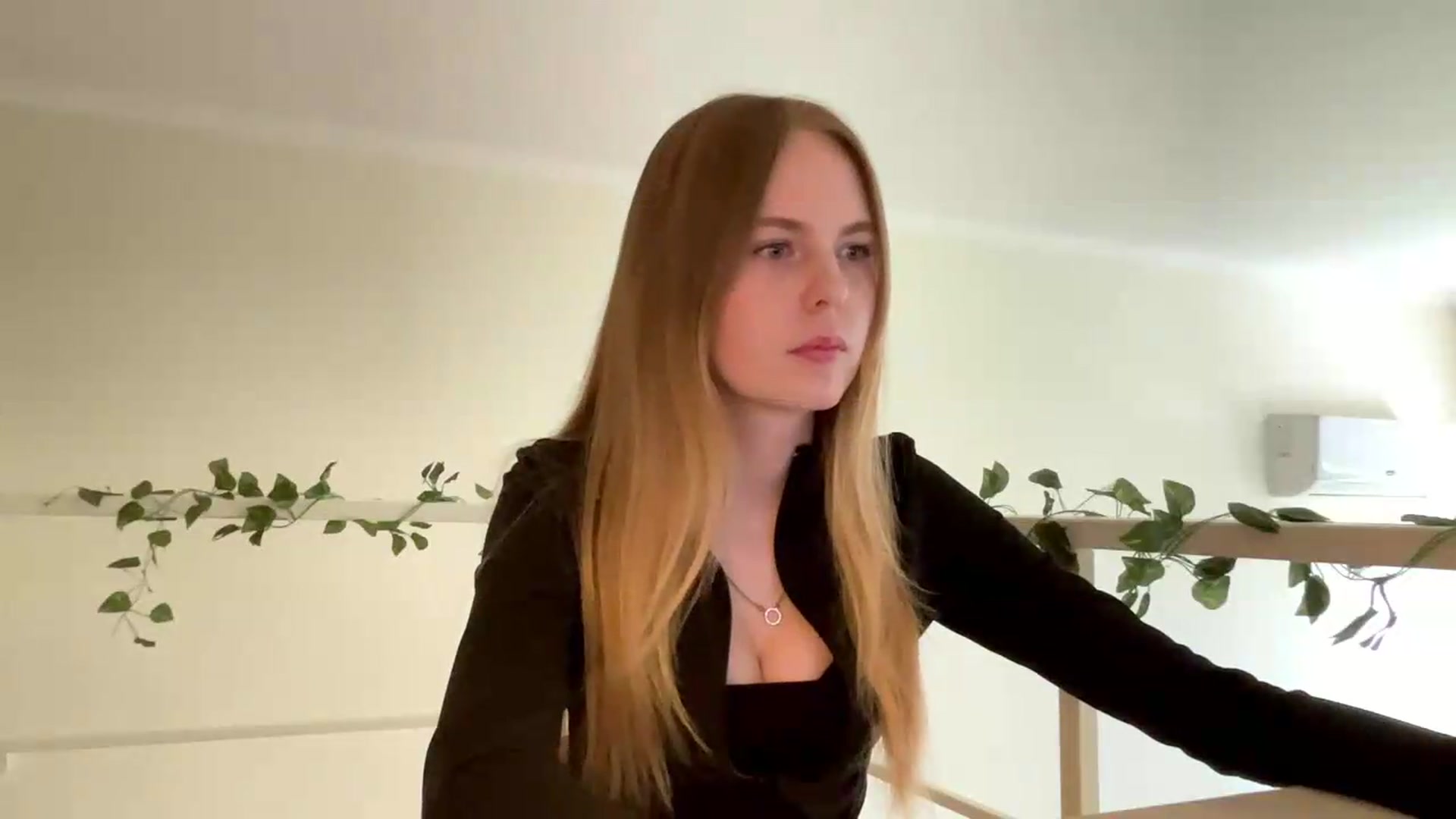 Gallery image thumbnail from SelinaMynx's myfreecams stream on, 06/02/2026, 14:05 image 2 of 20