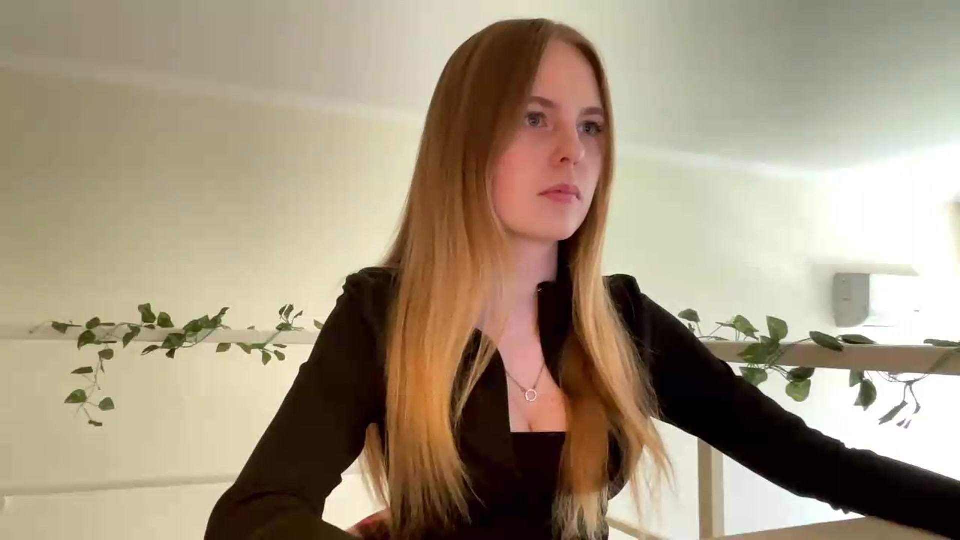 Gallery image thumbnail from SelinaMynx's myfreecams stream on, 06/02/2026, 14:05 image 8 of 20