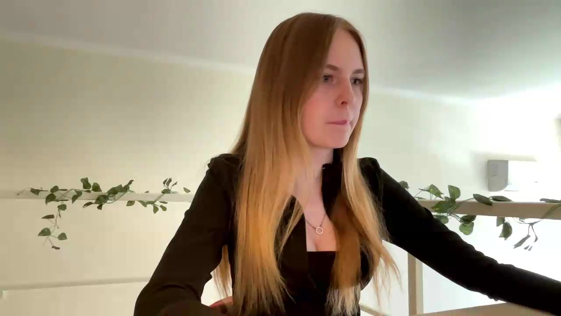 Gallery image thumbnail from SelinaMynx's myfreecams stream on, 06/02/2026, 14:05 image 9 of 20
