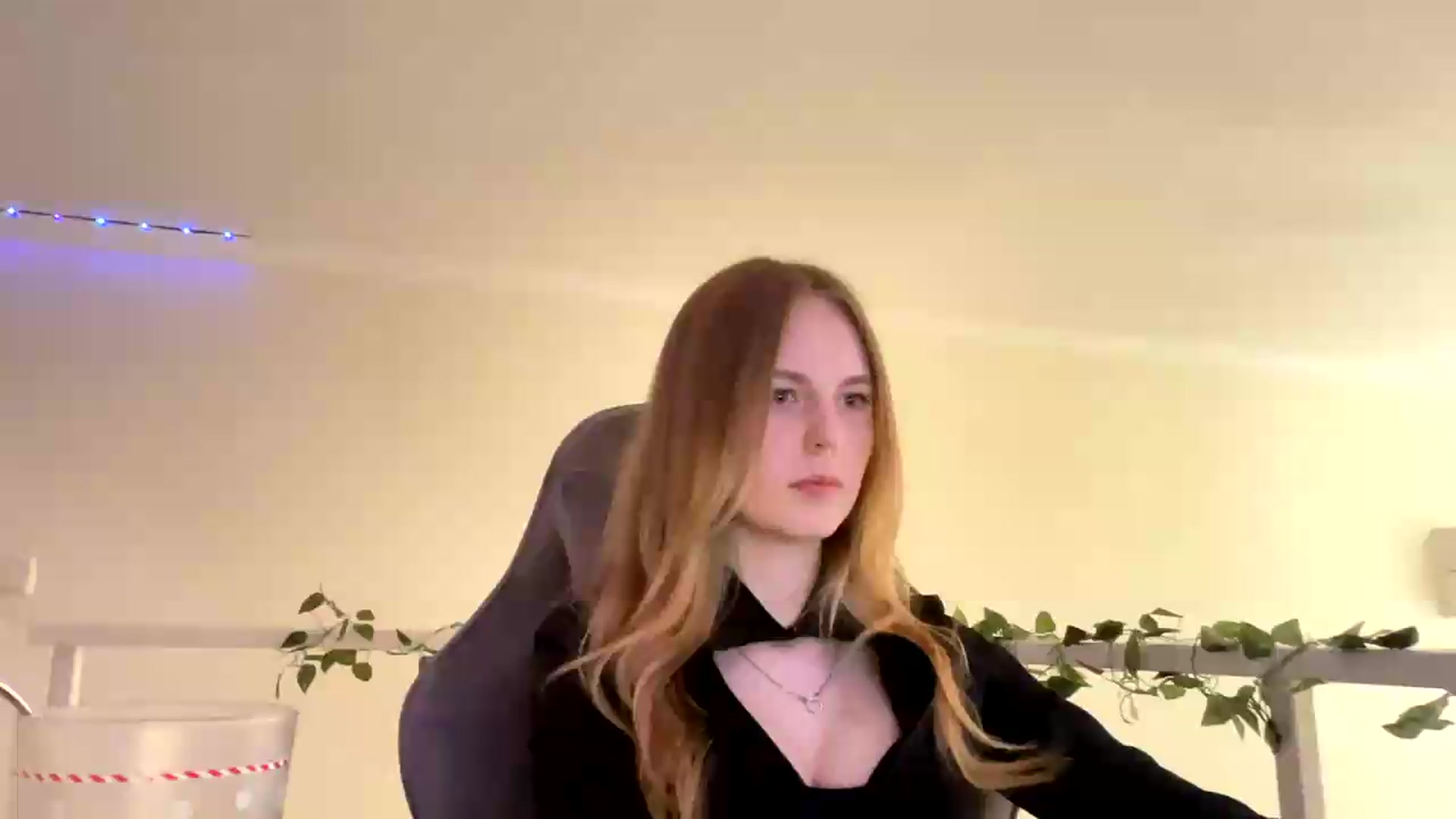 Gallery image thumbnail from SelinaMynx's myfreecams stream on, 06/05/2026, 12:10 image 4 of 20