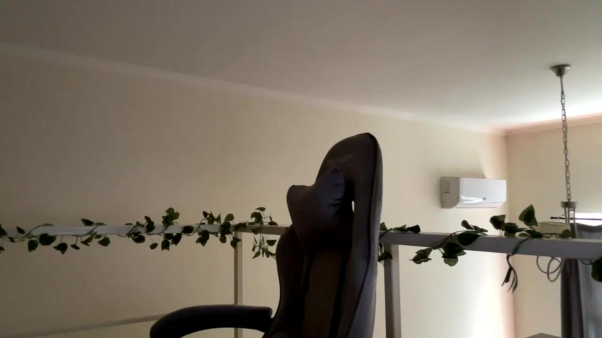 Gallery image thumbnail from SelinaMynx's myfreecams stream on, 06/20/2026, 09:34 image 17 of 20