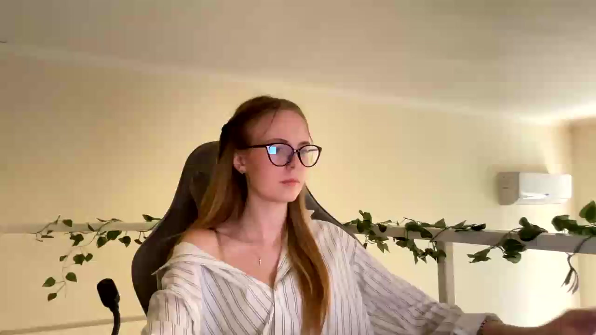 Gallery image thumbnail from SelinaMynx's myfreecams stream on, 06/22/2026, 11:28 image 9 of 20