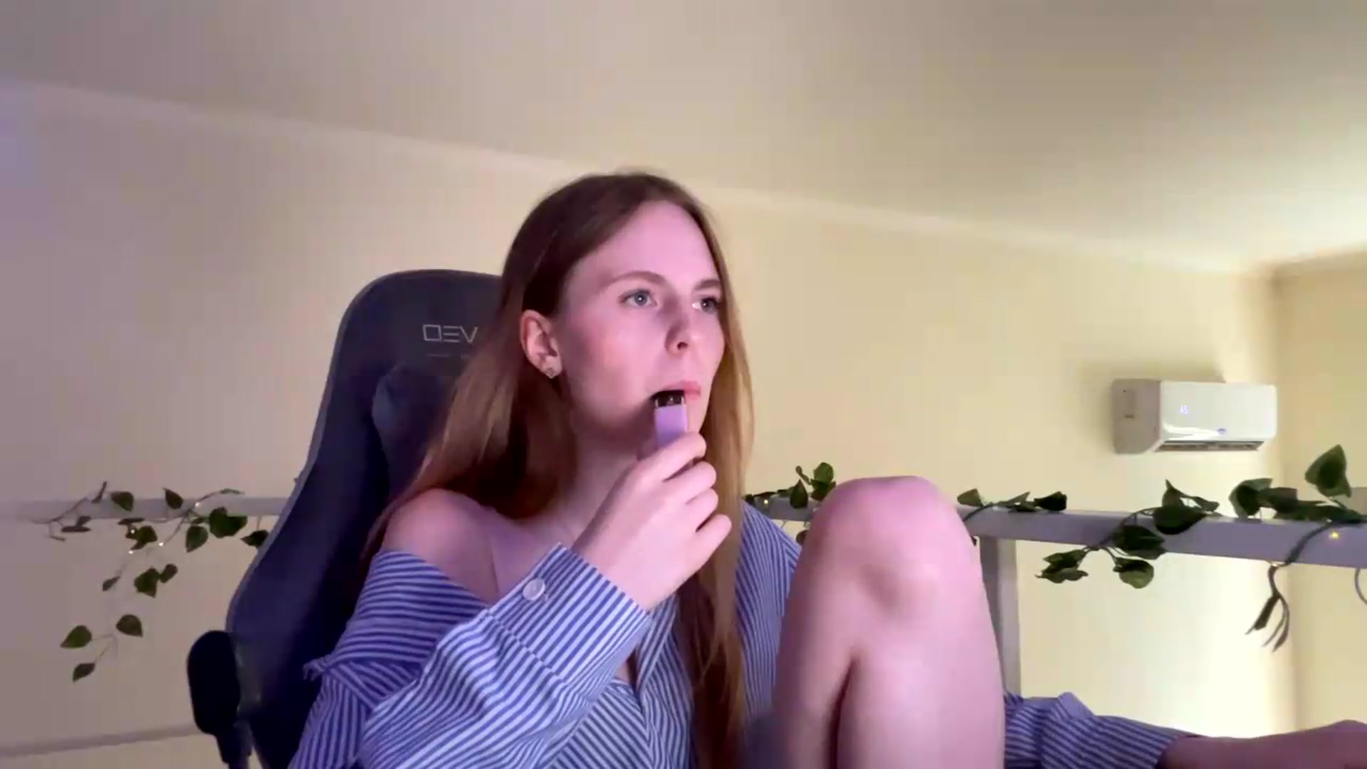 Gallery image thumbnail from SelinaMynx's myfreecams stream on, 06/23/2026, 14:02 image 18 of 20