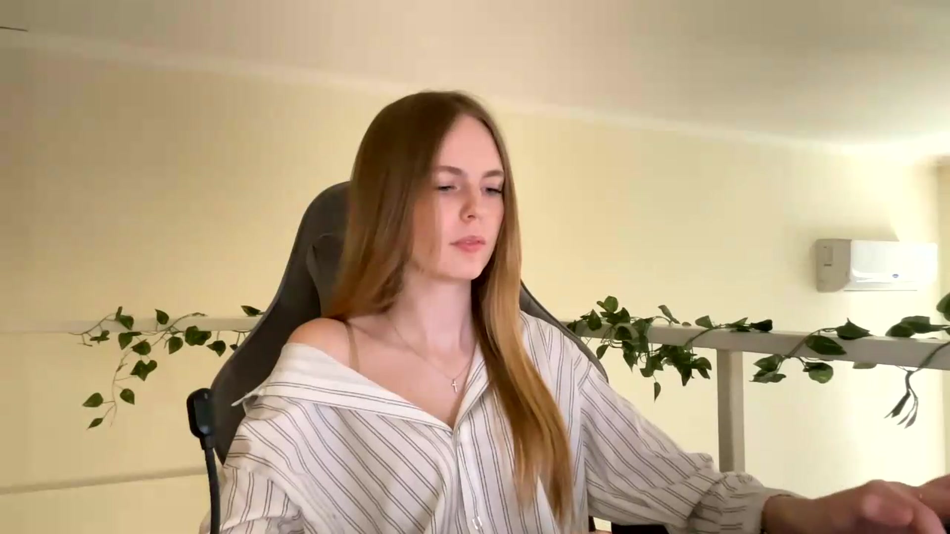 Gallery image thumbnail from SelinaMynx's myfreecams stream on, 06/26/2026, 11:32 image 2 of 20