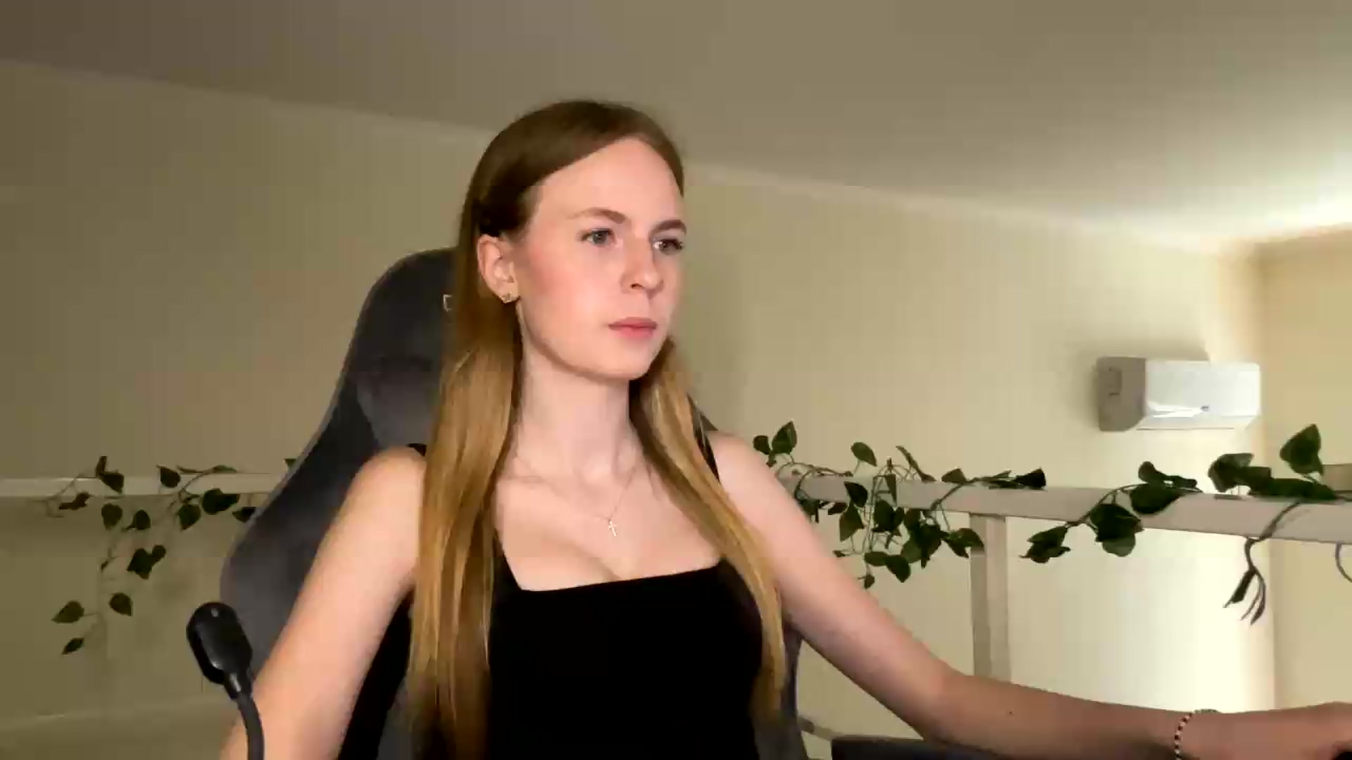 Gallery image thumbnail from SelinaMynx's myfreecams stream on, 06/29/2026, 08:51 image 1 of 20