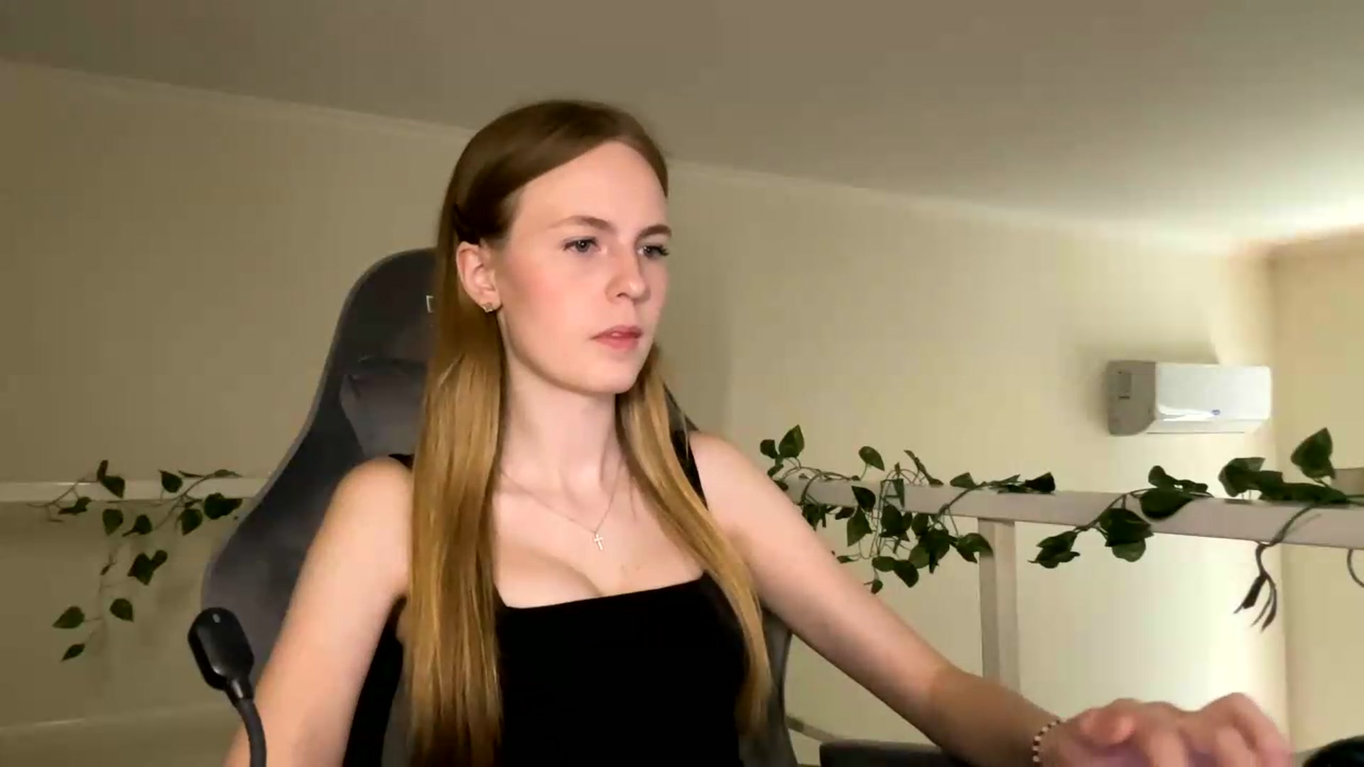 Gallery image thumbnail from SelinaMynx's myfreecams stream on, 06/29/2026, 08:51 image 5 of 20
