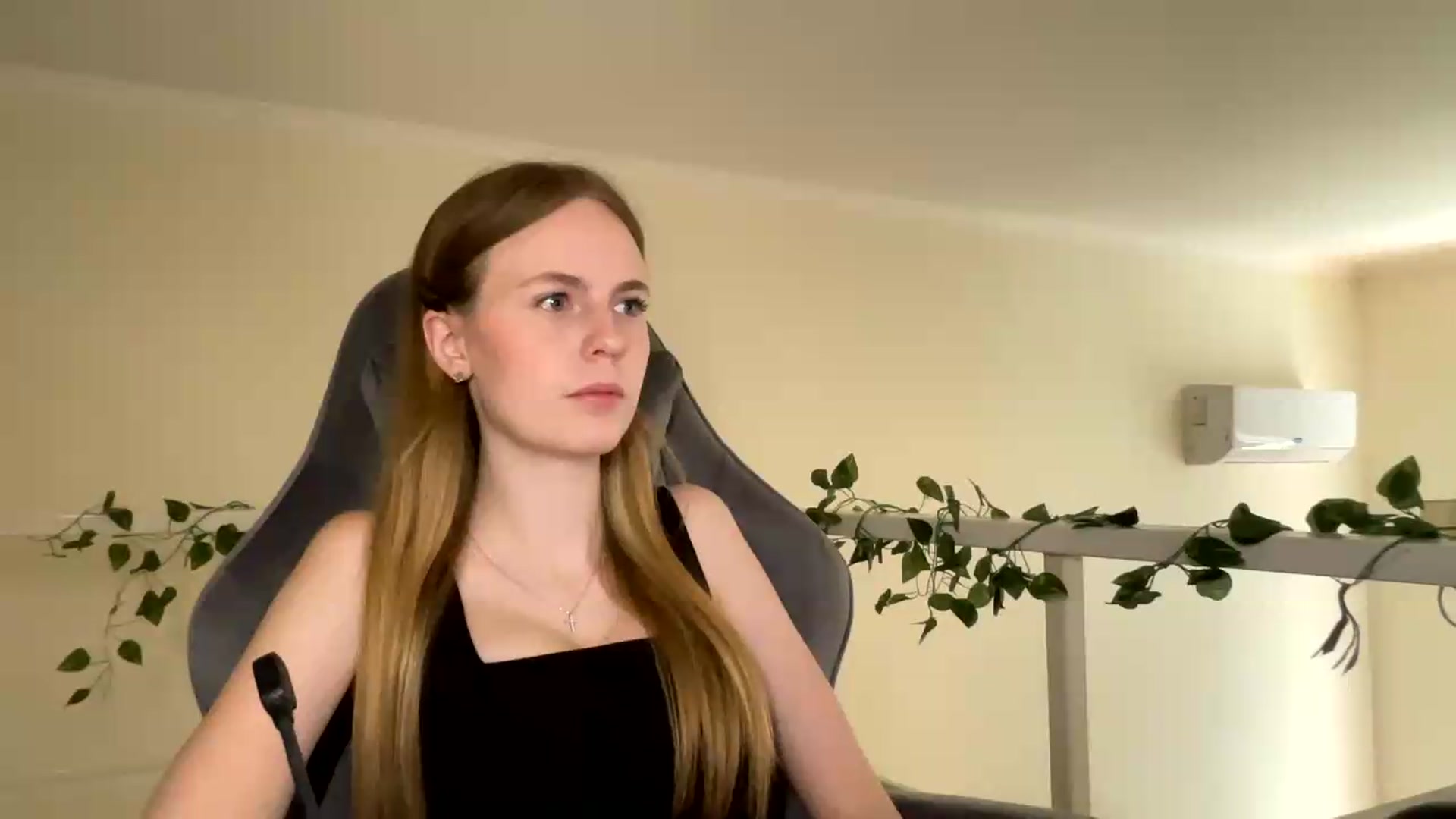 Gallery image thumbnail from SelinaMynx's myfreecams stream on, 06/29/2026, 09:34 image 20 of 20