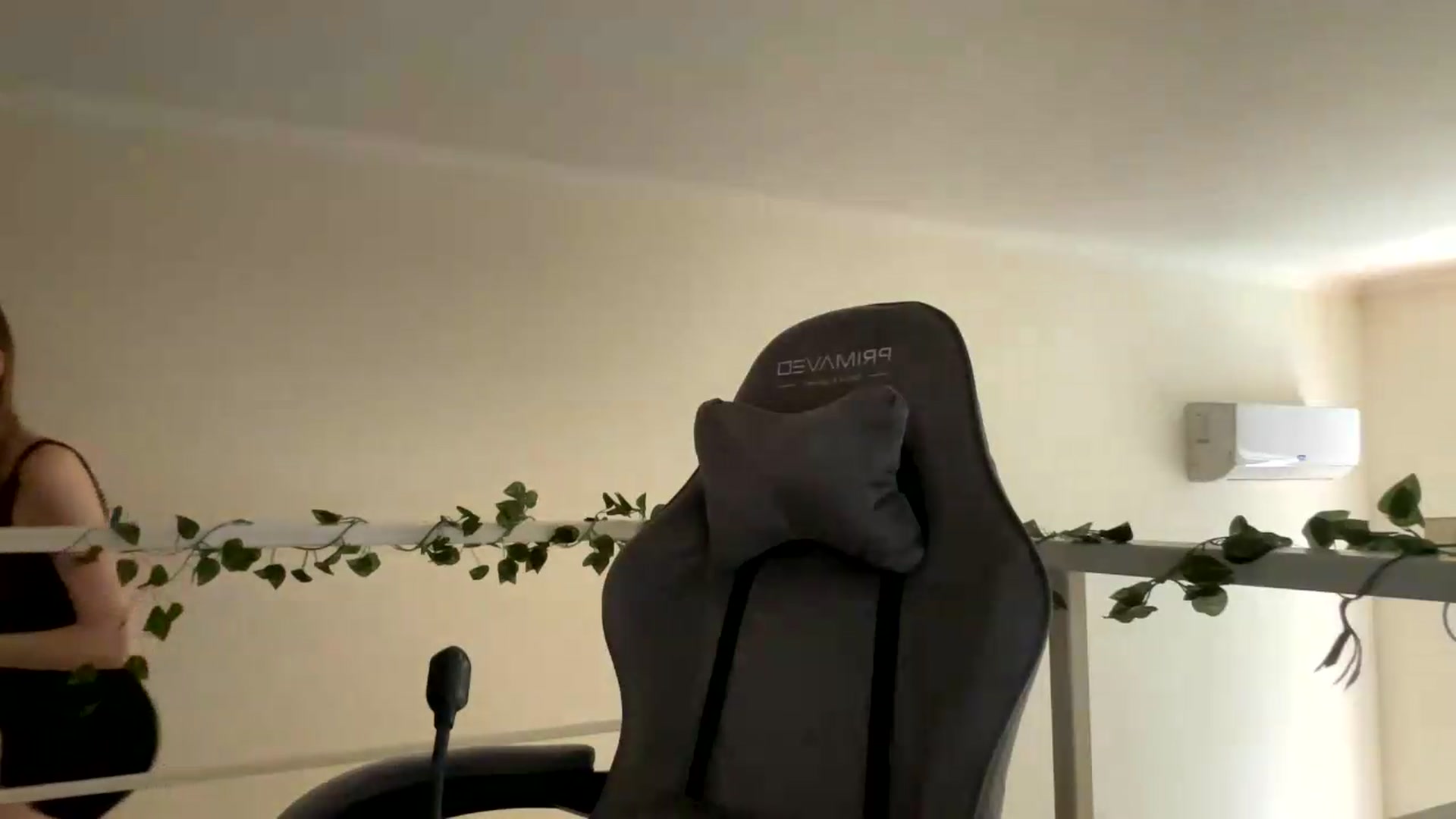 Gallery image thumbnail from SelinaMynx's myfreecams stream on, 06/29/2026, 10:18 image 3 of 20