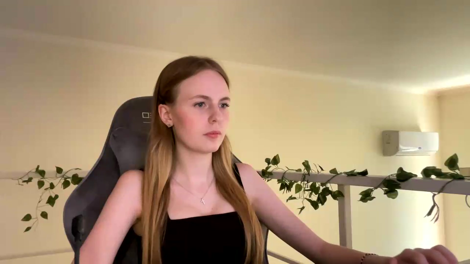 Gallery image thumbnail from SelinaMynx's myfreecams stream on, 06/29/2026, 12:10 image 6 of 20