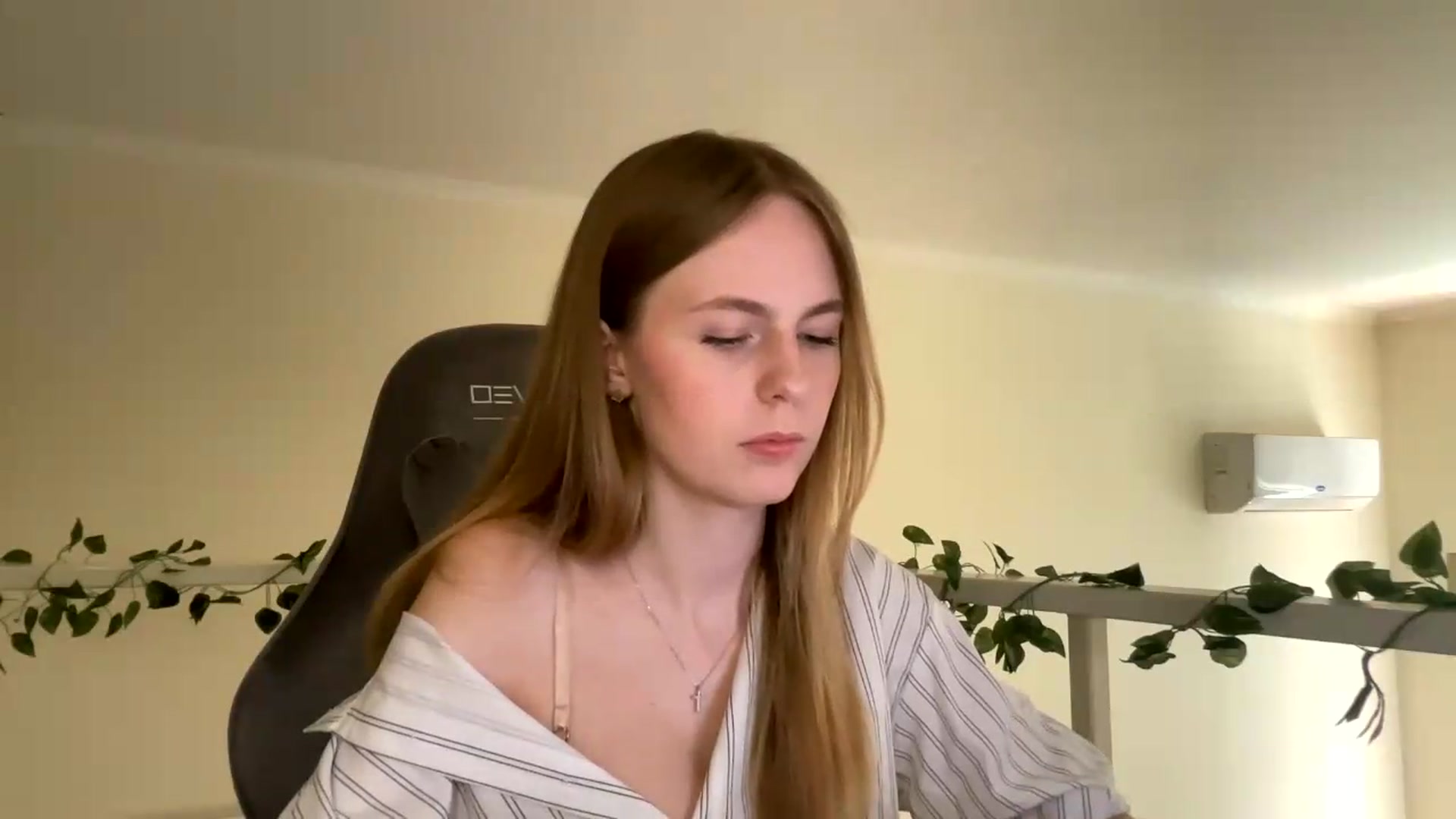 Gallery image thumbnail from SelinaMynx's myfreecams stream on, 07/02/2026, 10:15 image 11 of 20
