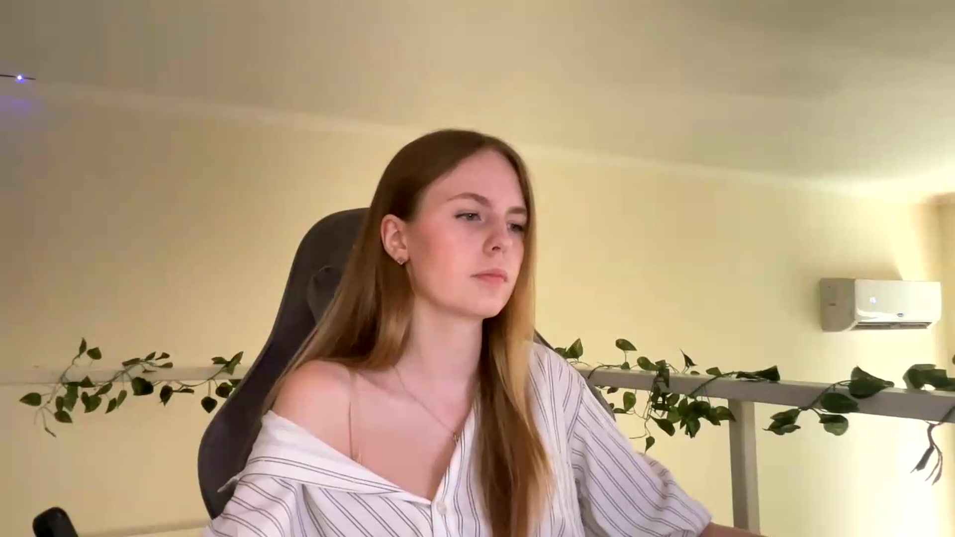 Gallery image thumbnail from SelinaMynx's myfreecams stream on, 07/02/2026, 10:50 image 10 of 20