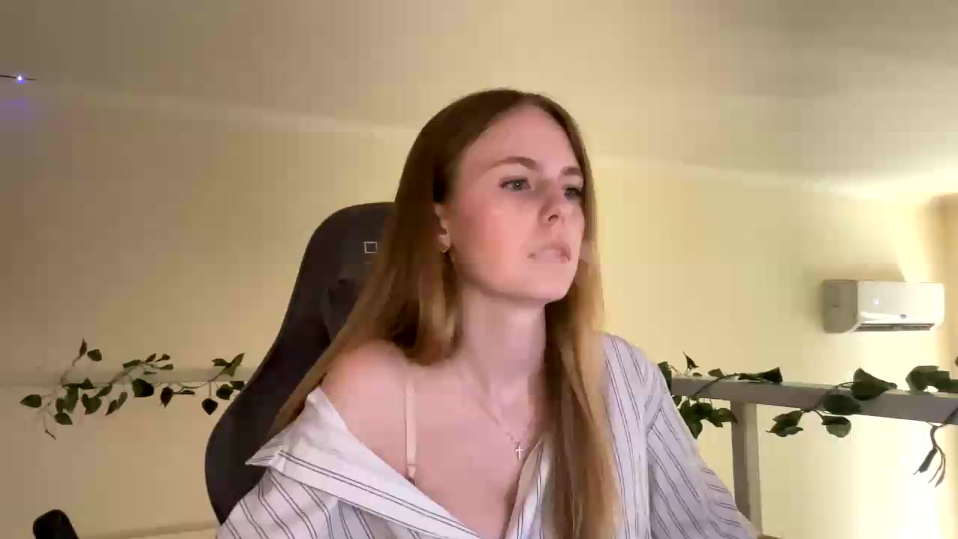 Gallery image thumbnail from SelinaMynx's myfreecams stream on, 07/02/2026, 10:50 image 1 of 20