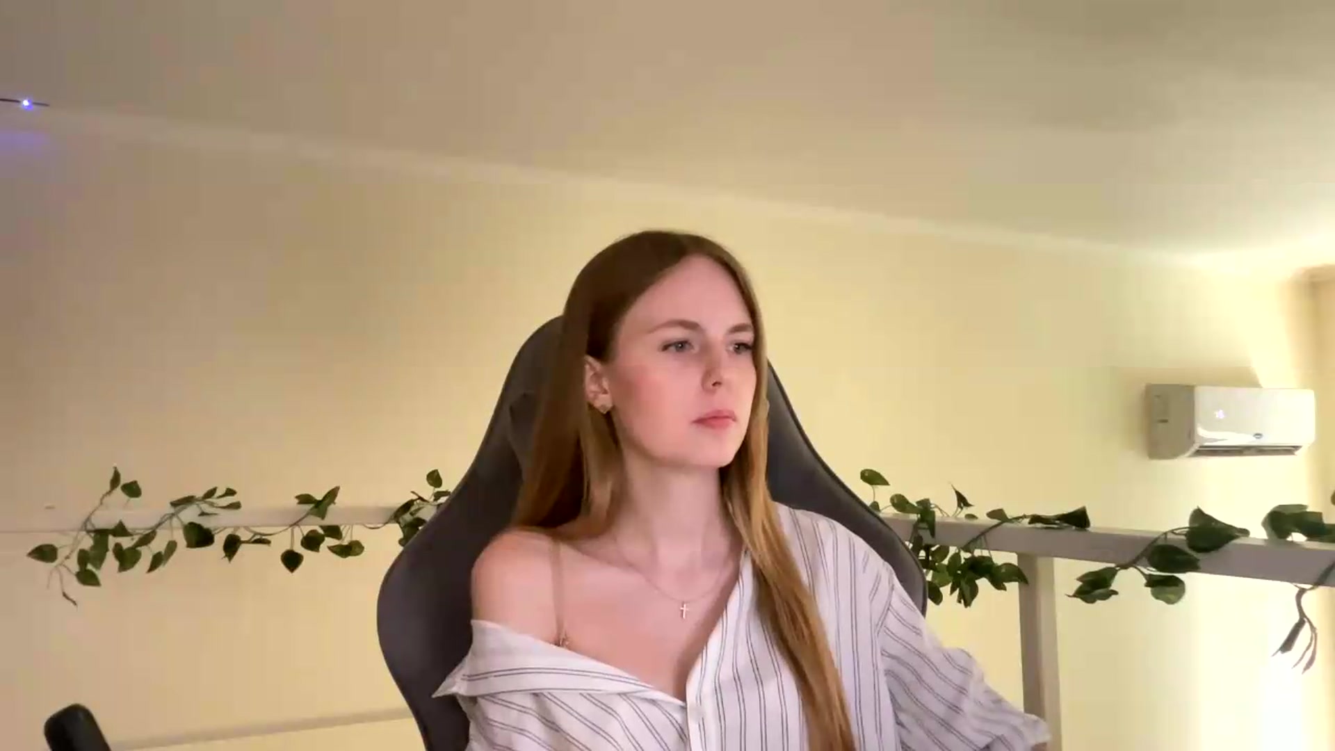 Gallery image thumbnail from SelinaMynx's myfreecams stream on, 07/02/2026, 11:44 image 5 of 20