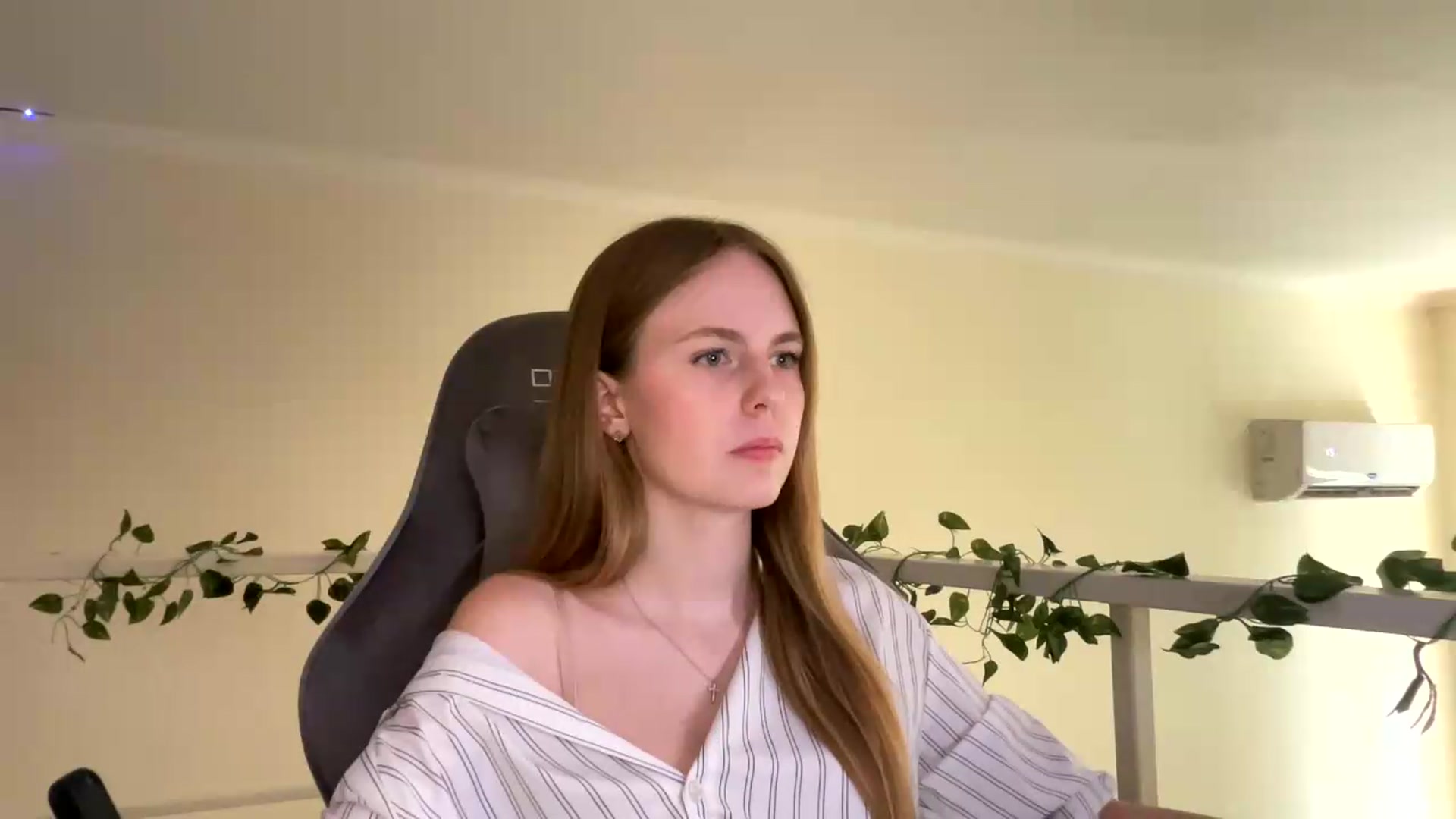 Gallery image thumbnail from SelinaMynx's myfreecams stream on, 07/02/2026, 11:44 image 3 of 20