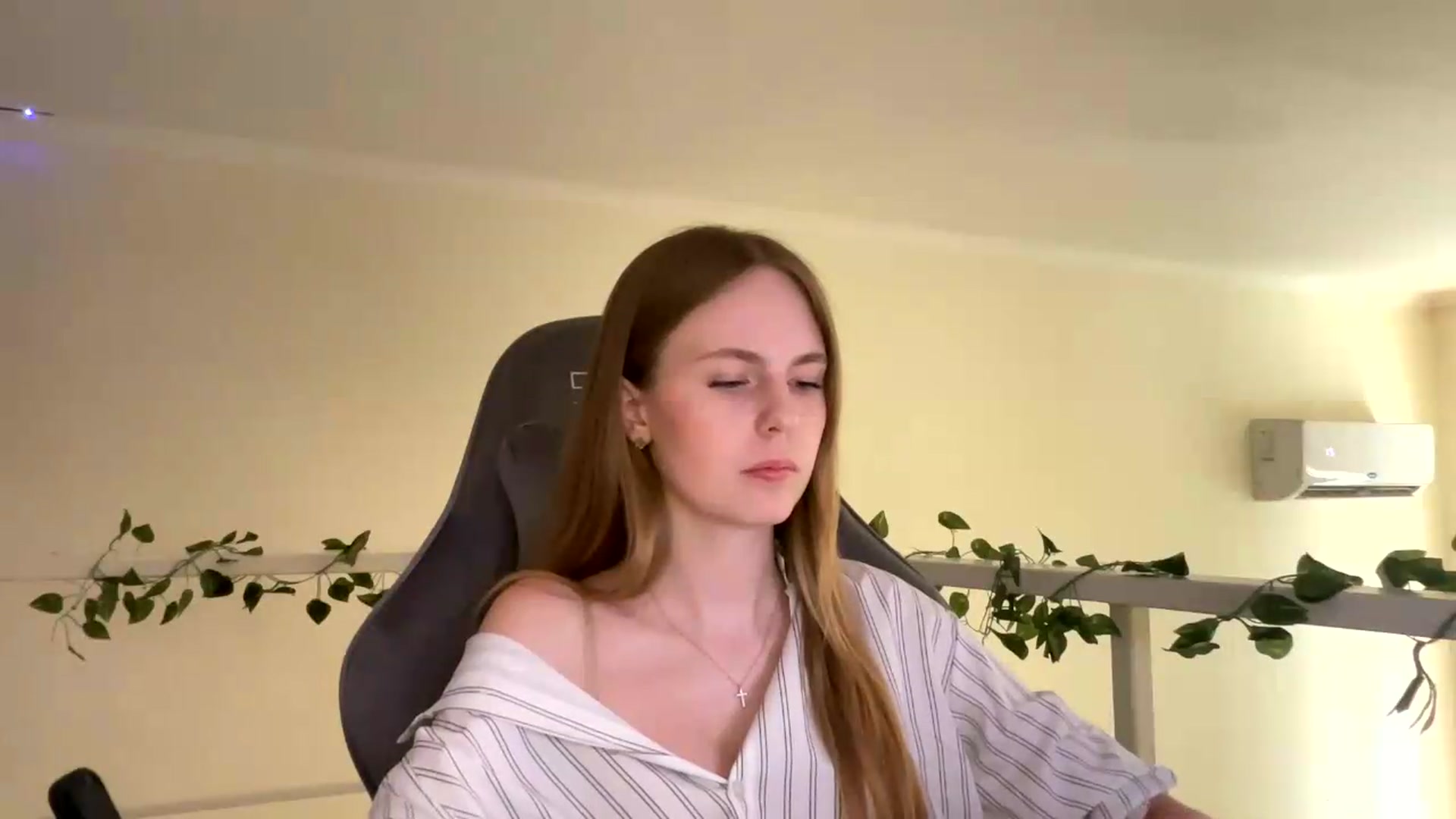 Gallery image thumbnail from SelinaMynx's myfreecams stream on, 07/02/2026, 11:44 image 6 of 20