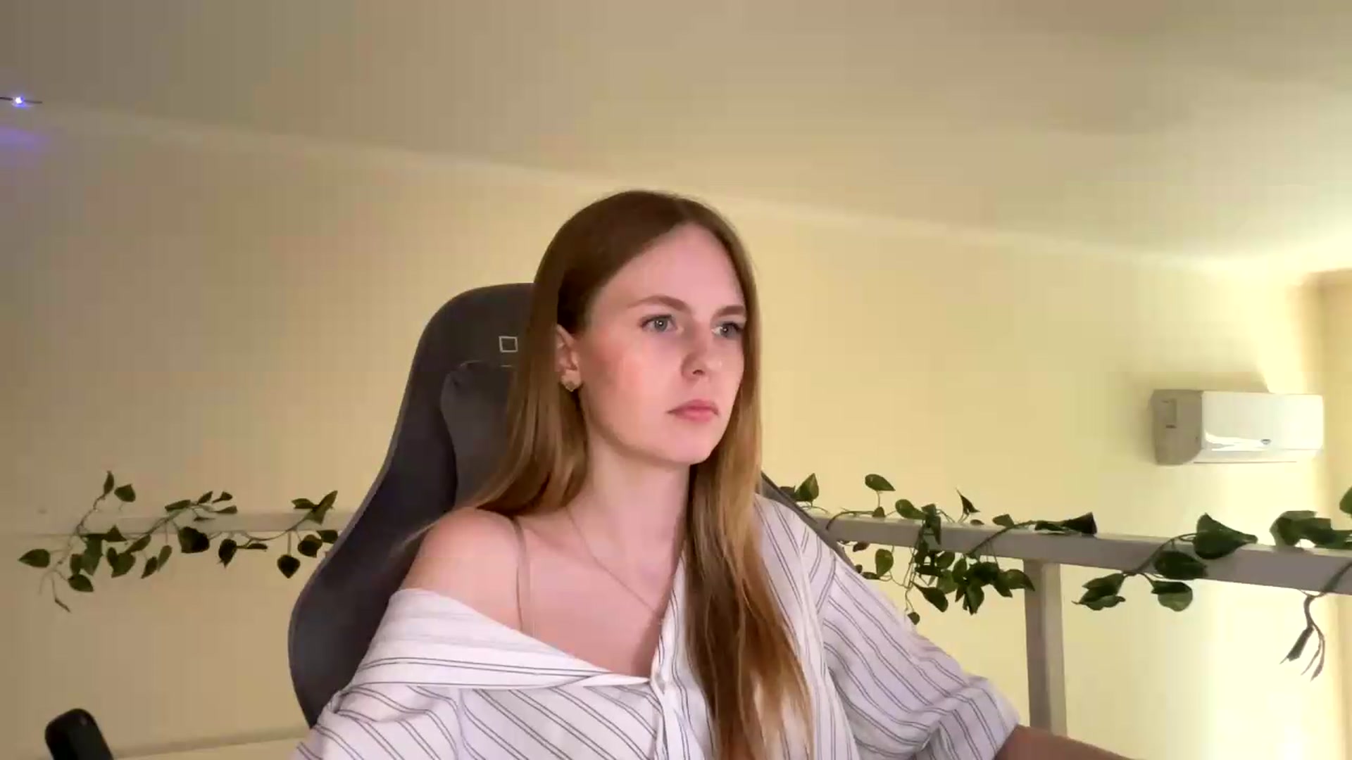 Gallery image thumbnail from SelinaMynx's myfreecams stream on, 07/02/2026, 12:17 image 6 of 20