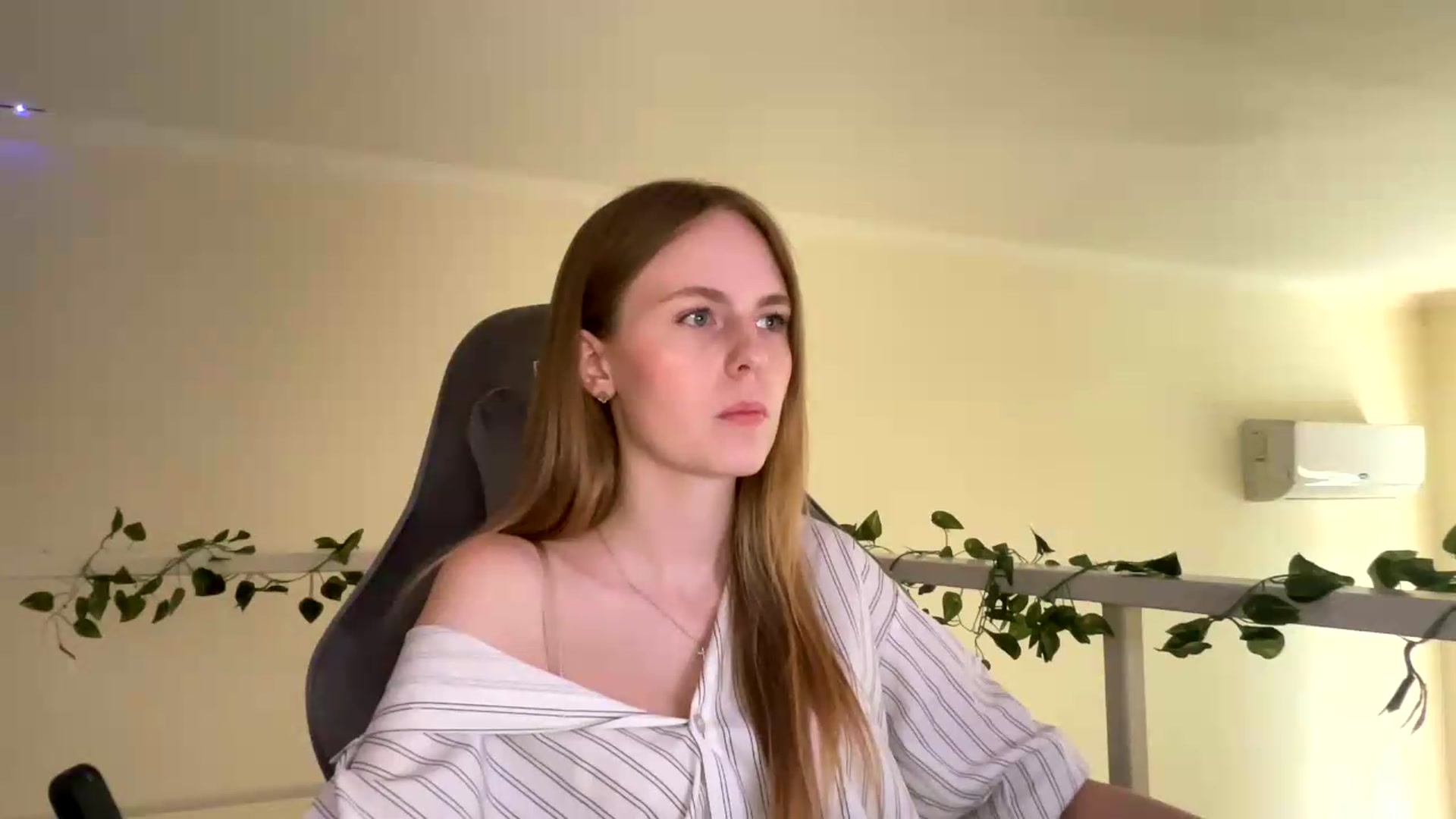Gallery image thumbnail from SelinaMynx's myfreecams stream on, 07/02/2026, 12:17 image 5 of 20