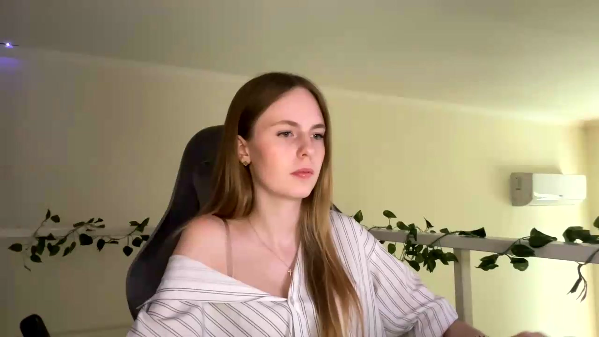 Gallery image thumbnail from SelinaMynx's myfreecams stream on, 07/02/2026, 12:17 image 3 of 20