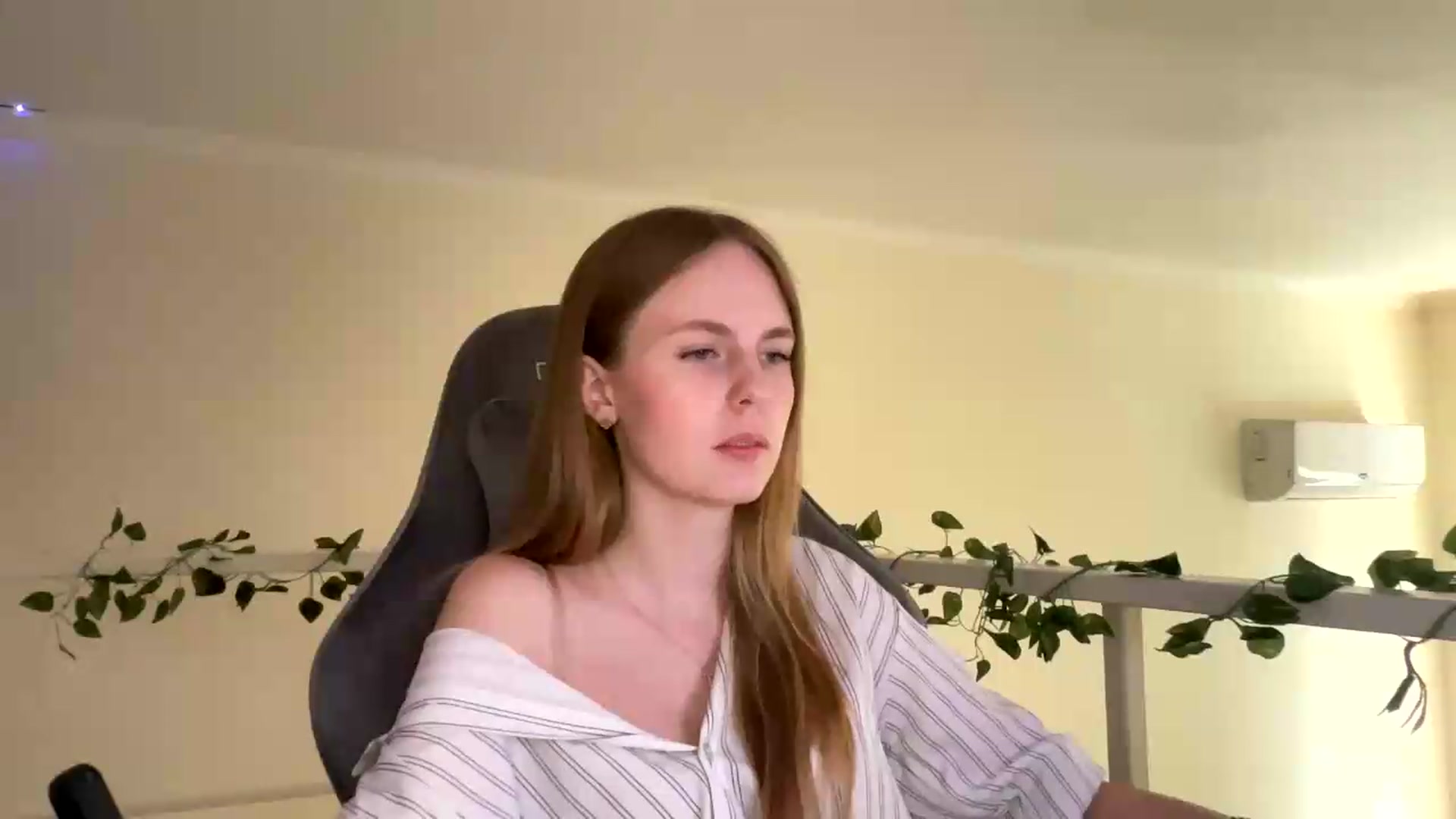 Gallery image thumbnail from SelinaMynx's myfreecams stream on, 07/02/2026, 12:17 image 7 of 20