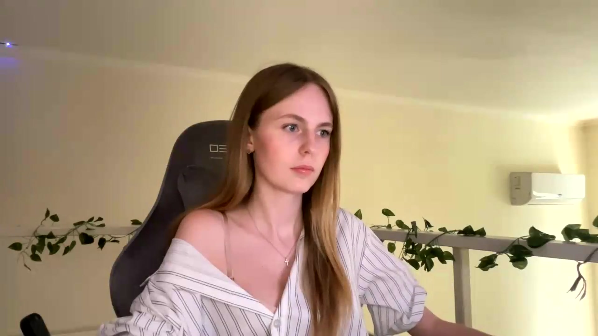 Gallery image thumbnail from SelinaMynx's myfreecams stream on, 07/02/2026, 12:44 image 7 of 20