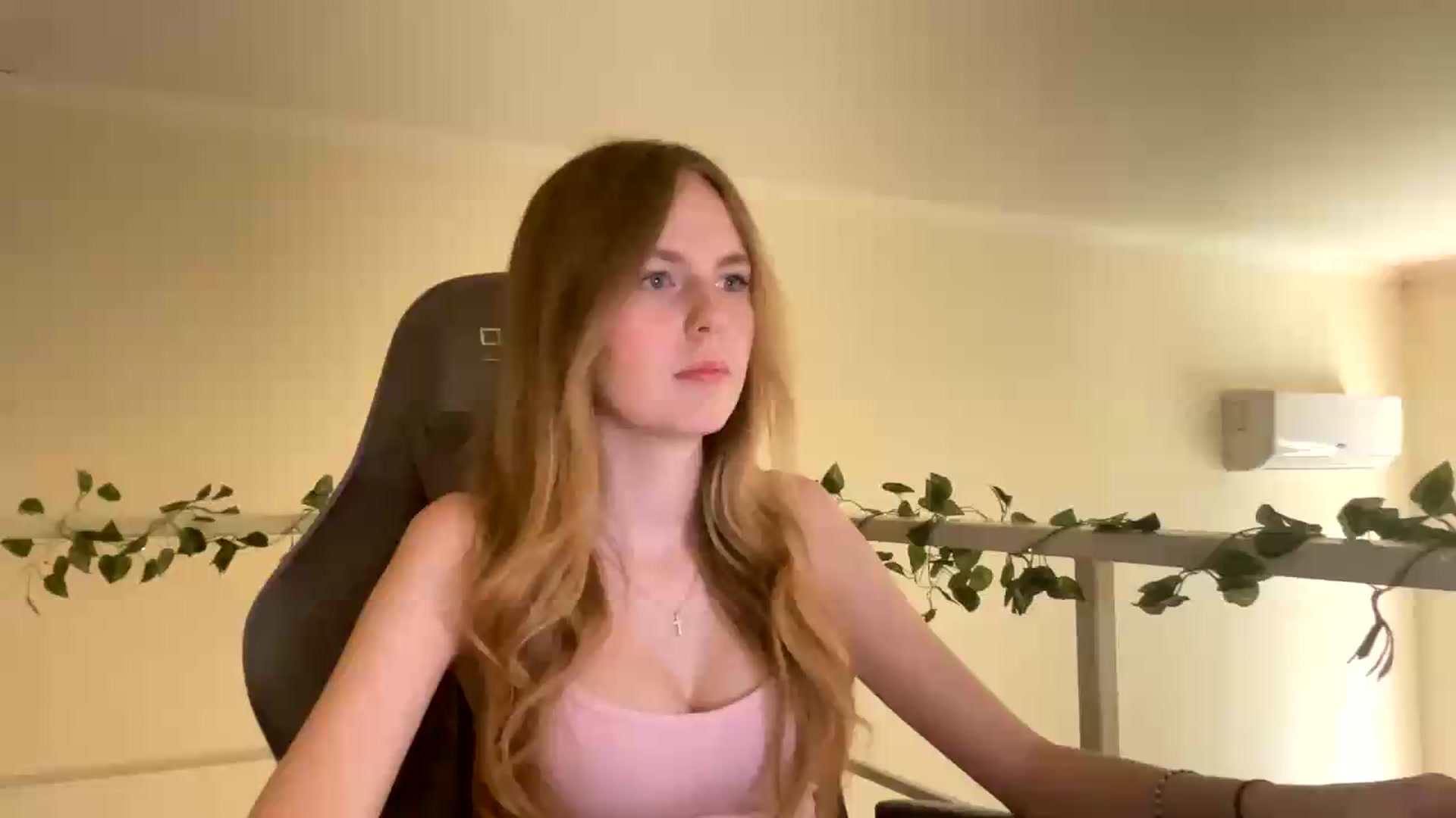 Gallery image thumbnail from SelinaMynx's myfreecams stream on, 07/03/2026, 10:45 image 1 of 20