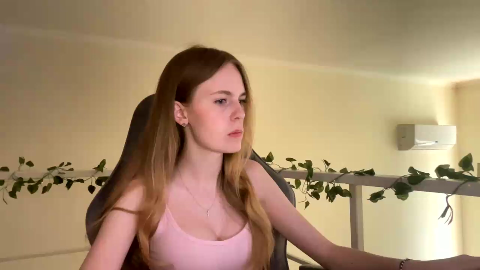 Gallery image thumbnail from SelinaMynx's myfreecams stream on, 07/03/2026, 11:52 image 4 of 20