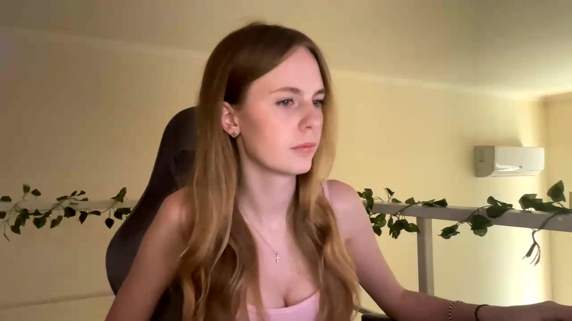 Gallery image thumbnail from SelinaMynx's myfreecams stream on, 07/03/2026, 11:52 image 20 of 20