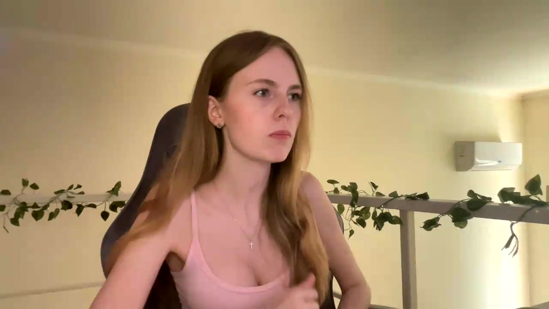 Gallery image thumbnail from SelinaMynx's myfreecams stream on, 07/03/2026, 11:52 image 11 of 20