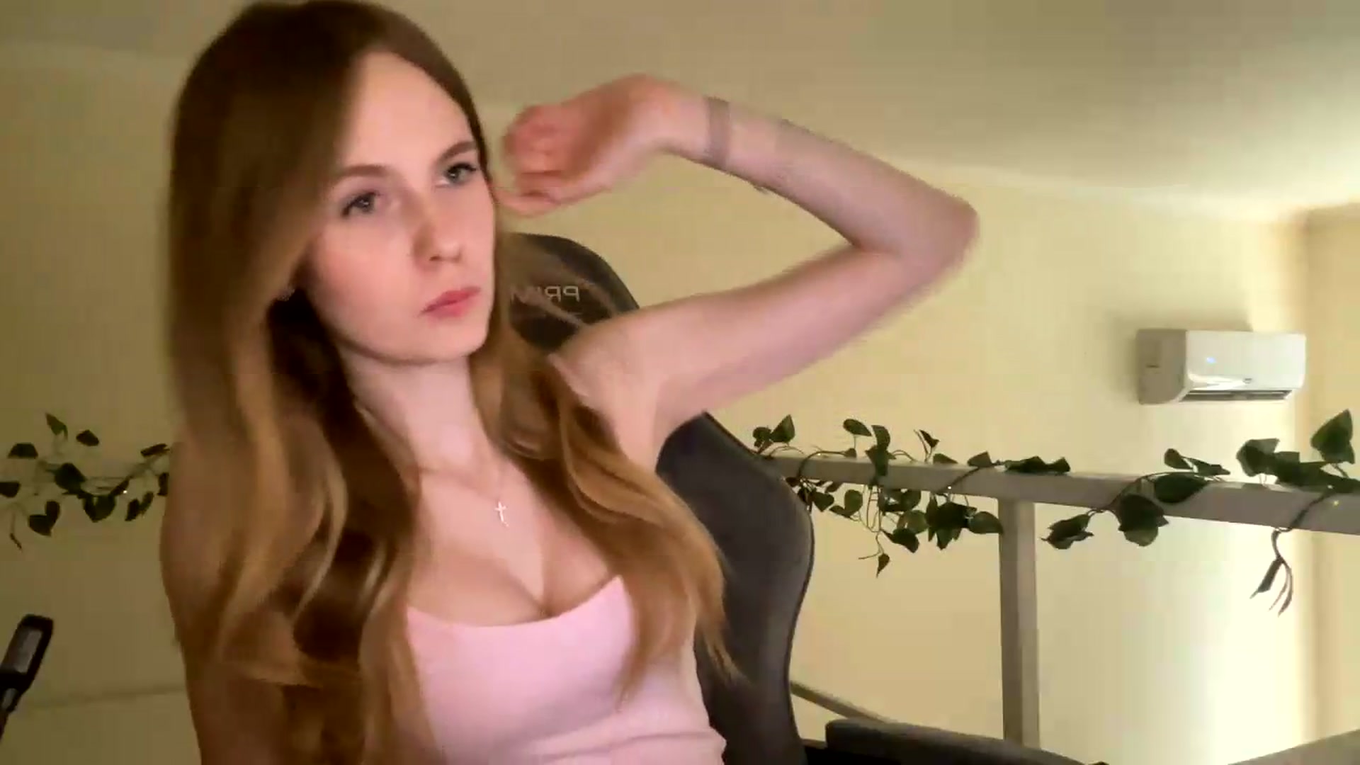 Gallery image thumbnail from SelinaMynx's myfreecams stream on, 07/03/2026, 13:08 image 2 of 20