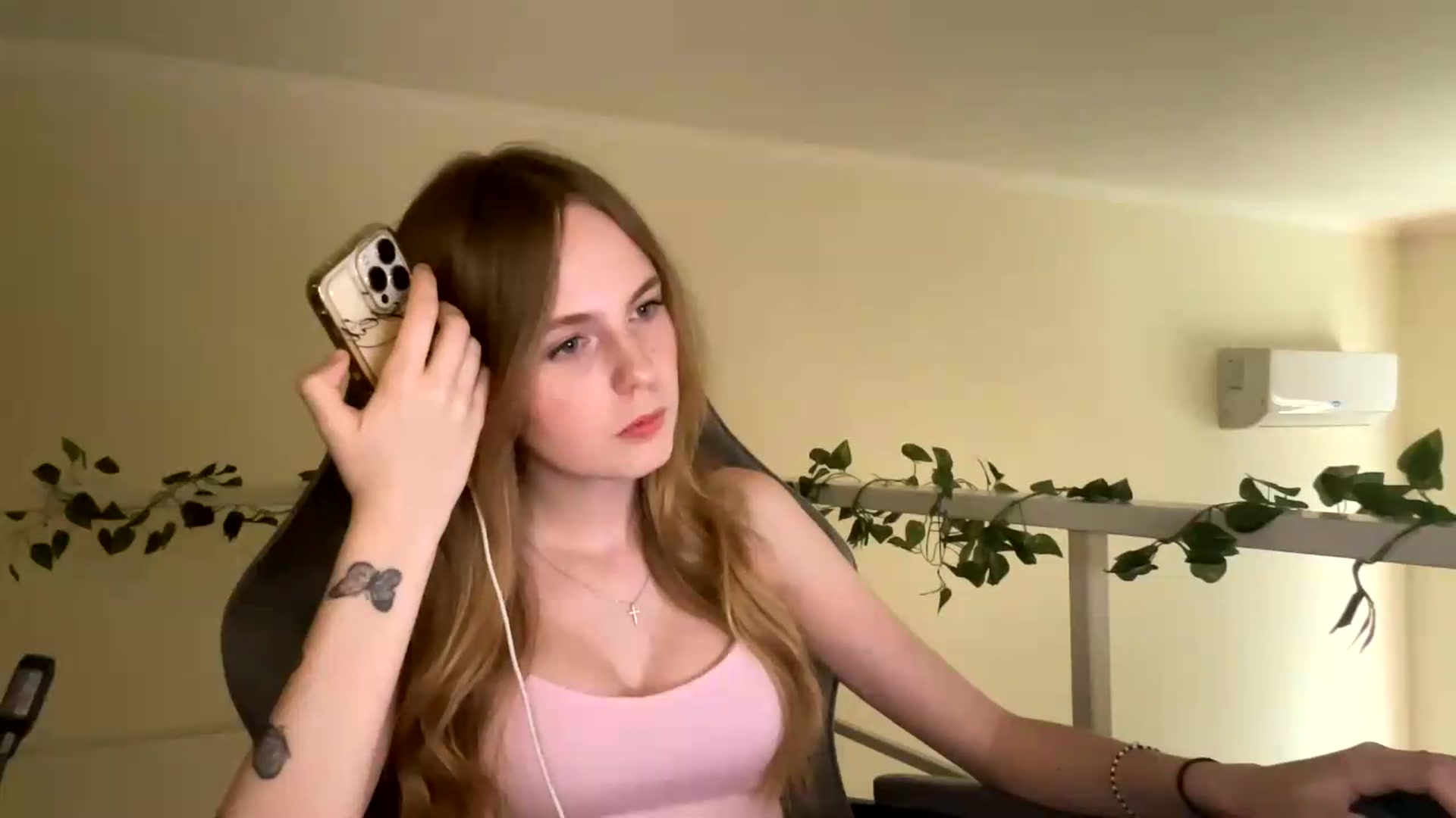 Gallery image thumbnail from SelinaMynx's myfreecams stream on, 07/03/2026, 14:00 image 10 of 20