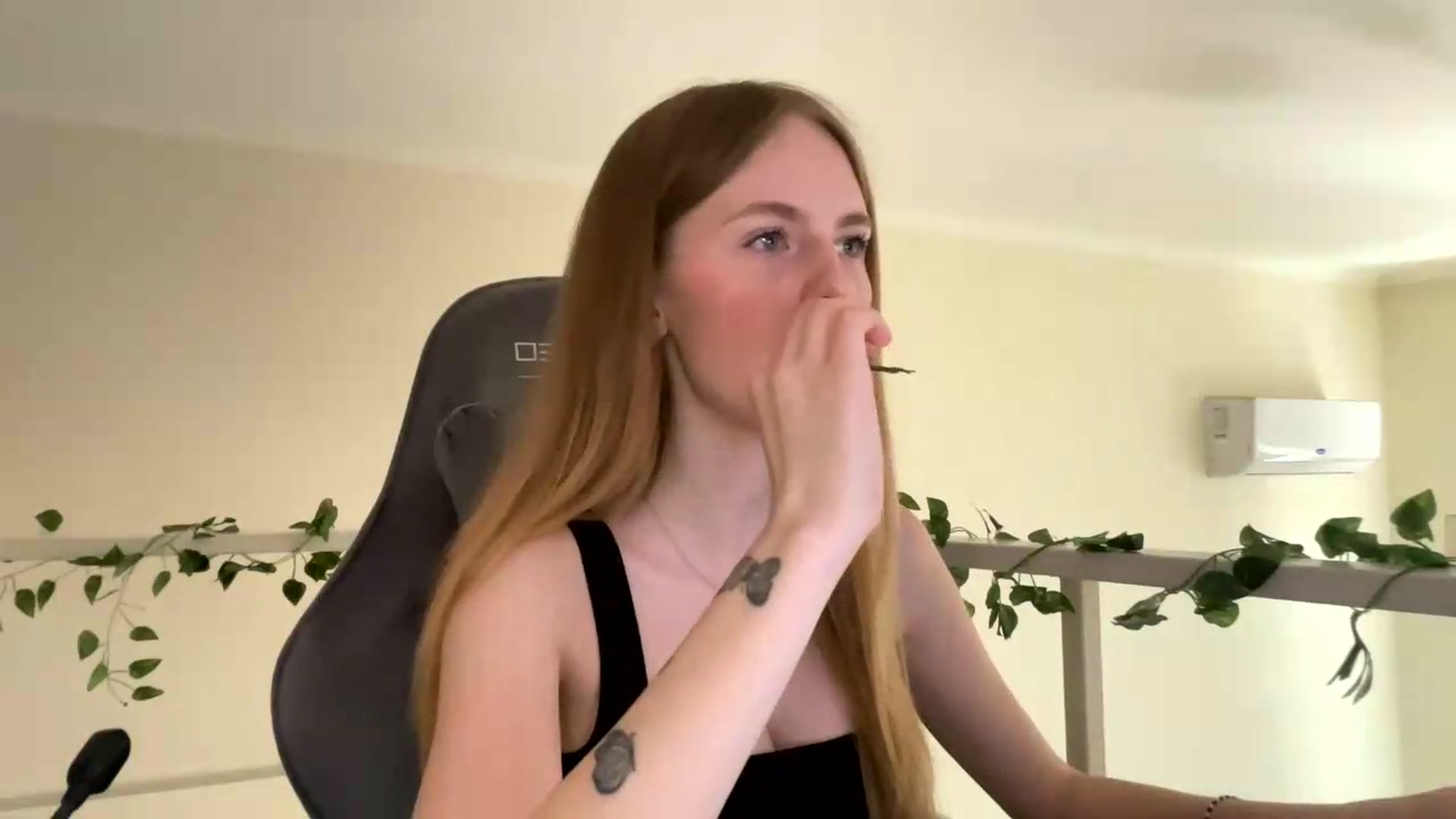 Gallery image thumbnail from SelinaMynx's myfreecams stream on, 07/05/2026, 09:02 image 14 of 20