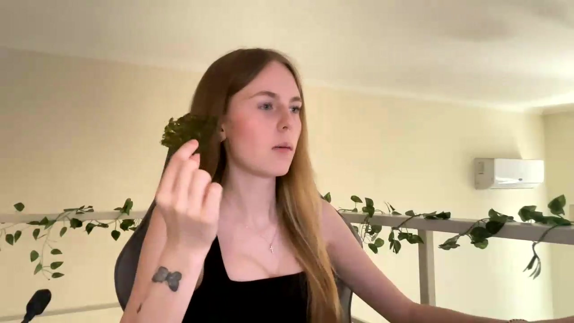 Gallery image thumbnail from SelinaMynx's myfreecams stream on, 07/05/2026, 09:02 image 2 of 20