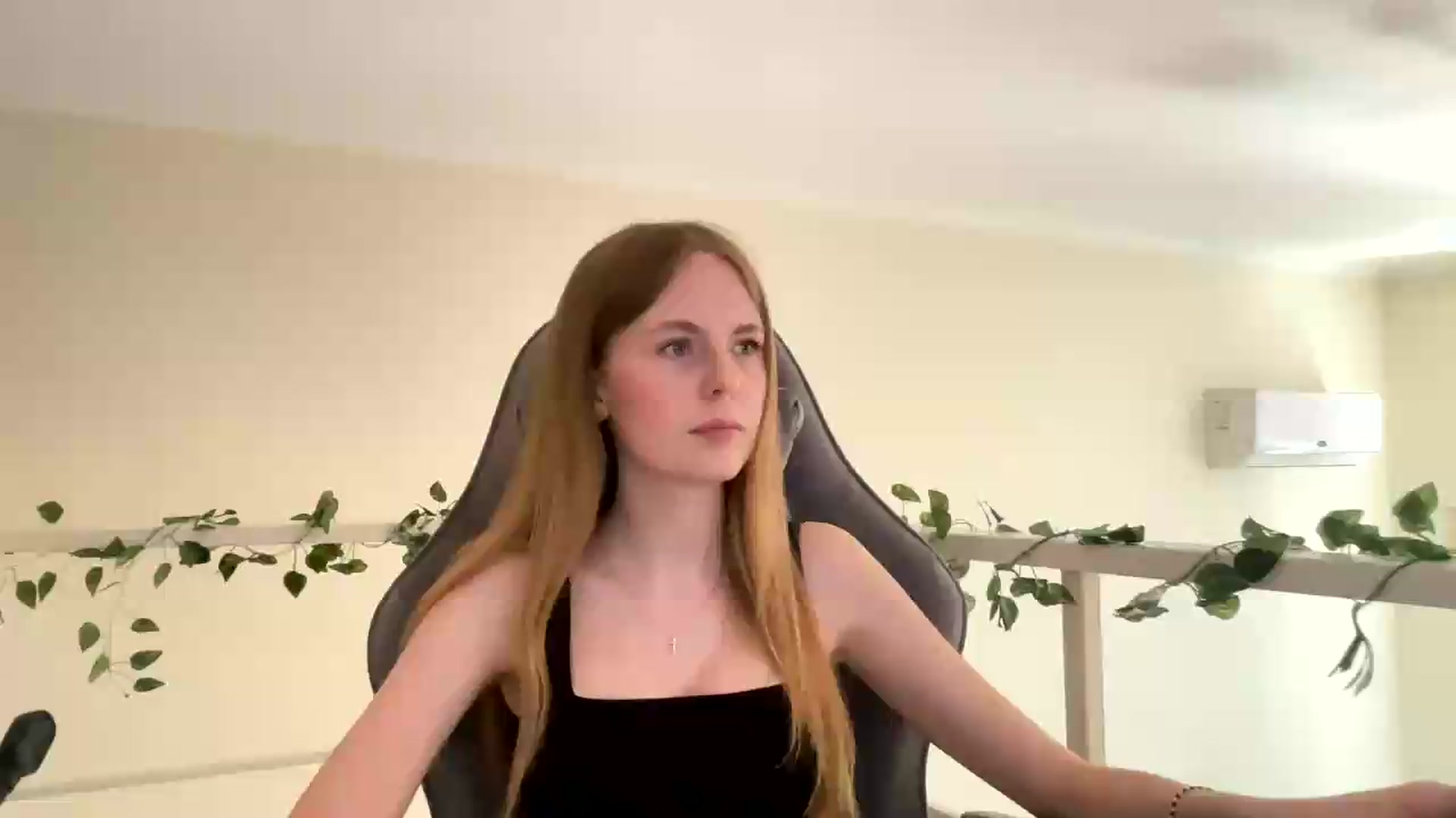 Gallery image thumbnail from SelinaMynx's myfreecams stream on, 07/05/2026, 10:38 image 1 of 20