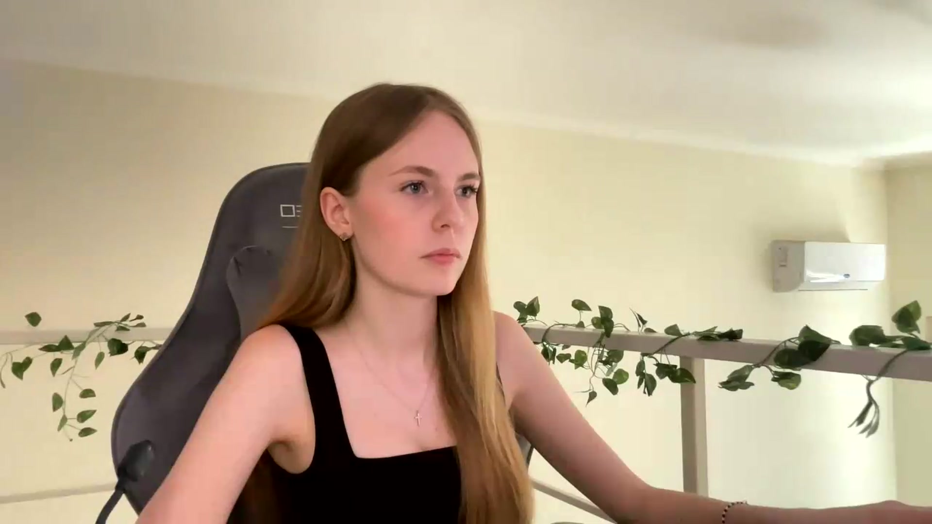 Gallery image thumbnail from SelinaMynx's myfreecams stream on, 07/05/2026, 10:38 image 18 of 20