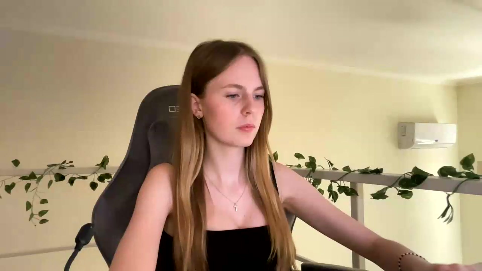 Gallery image thumbnail from SelinaMynx's myfreecams stream on, 07/05/2026, 11:55 image 3 of 20