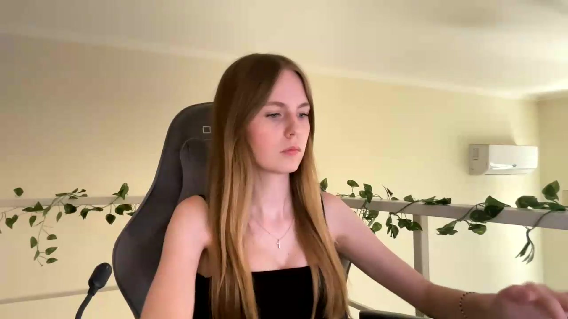 Gallery image thumbnail from SelinaMynx's myfreecams stream on, 07/05/2026, 11:55 image 4 of 20