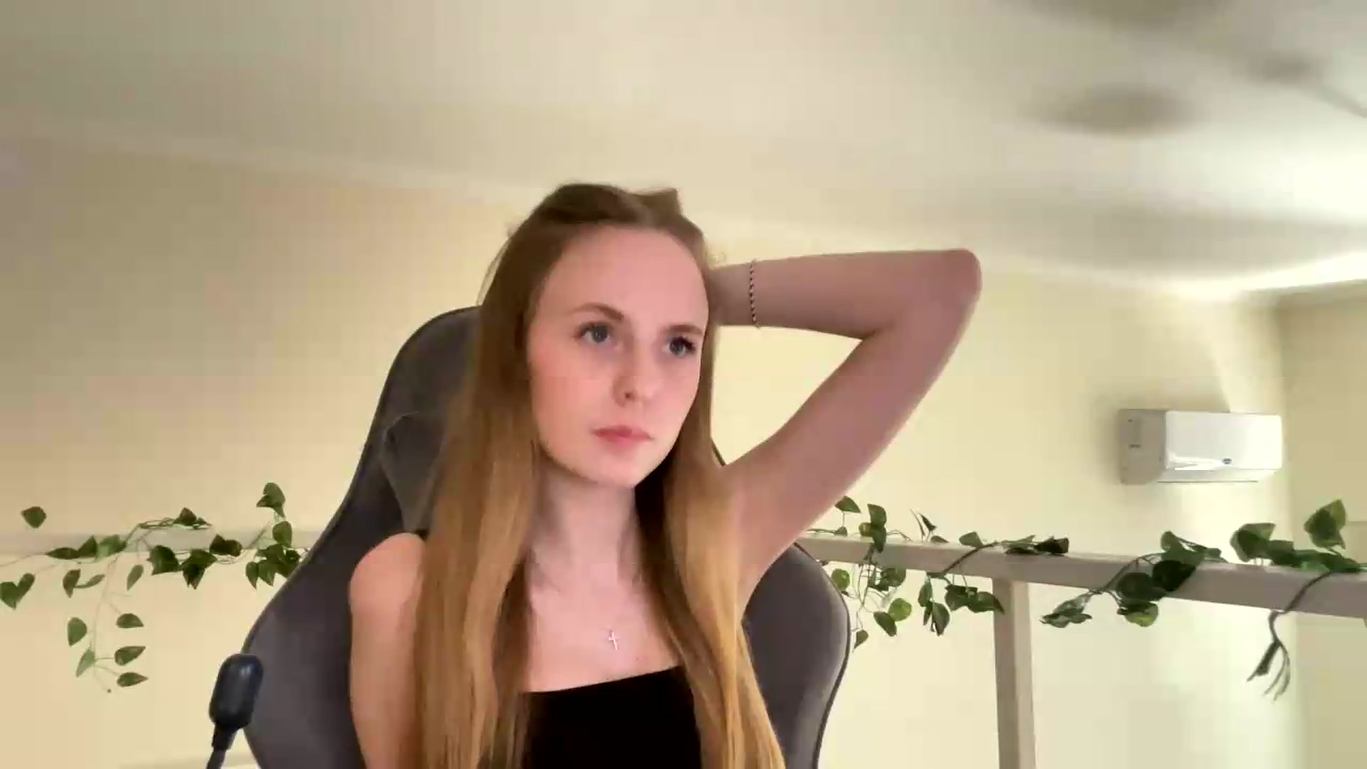 Gallery image thumbnail from SelinaMynx's myfreecams stream on, 07/05/2026, 13:10 image 20 of 20
