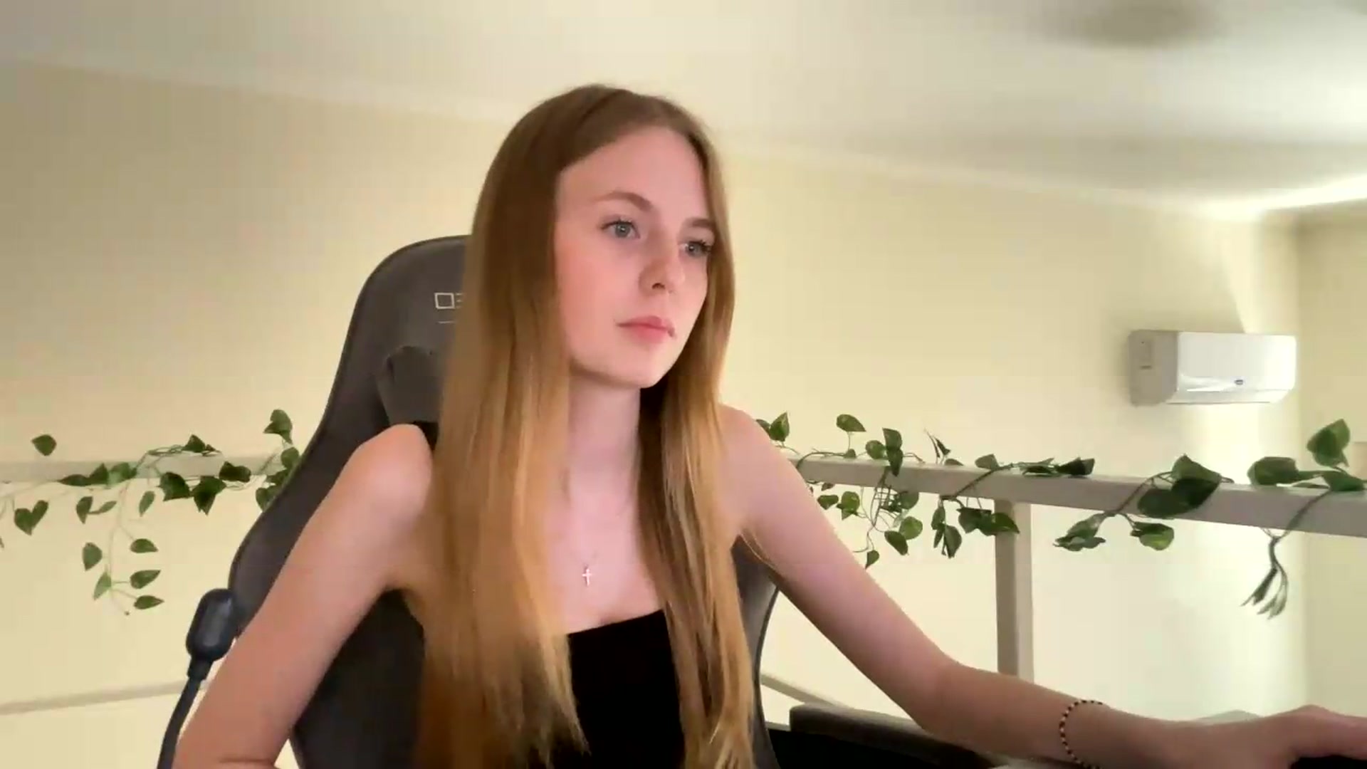 Gallery image thumbnail from SelinaMynx's myfreecams stream on, 07/05/2026, 13:10 image 7 of 20