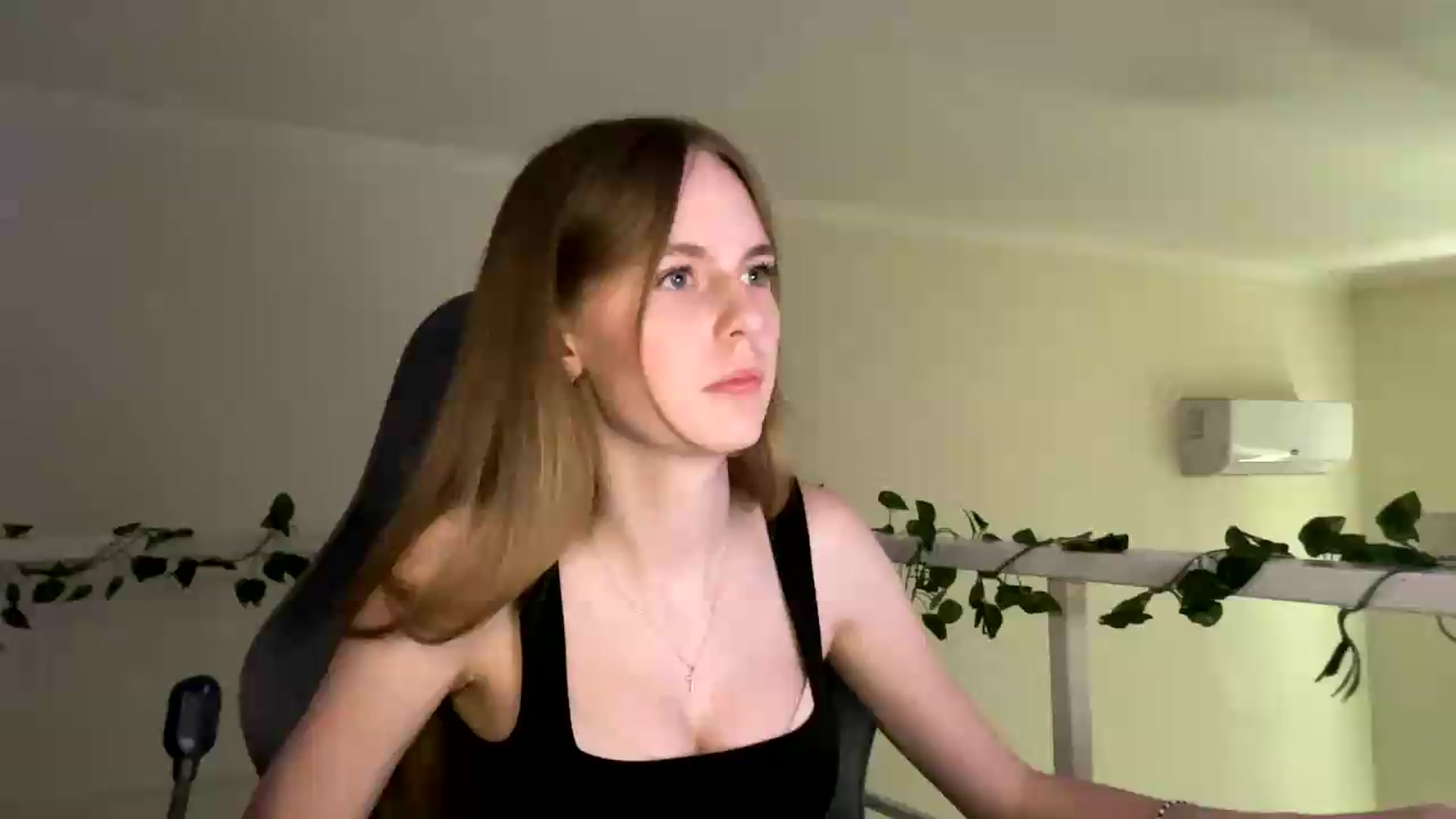 Gallery image thumbnail from SelinaMynx's myfreecams stream on, 07/05/2026, 14:01 image 8 of 20