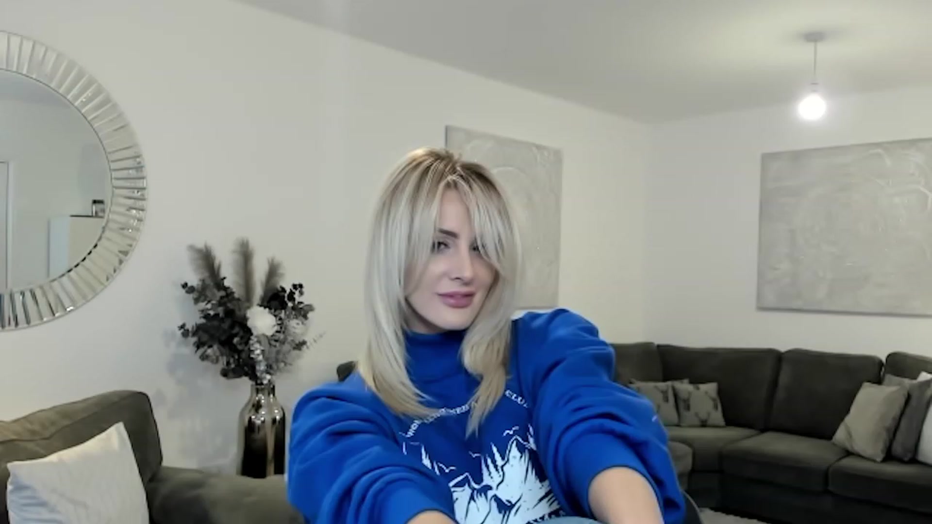 Gallery image thumbnail from SelinaRose's myfreecams stream on, 01/31/2023, 11:17 image 16 of 20