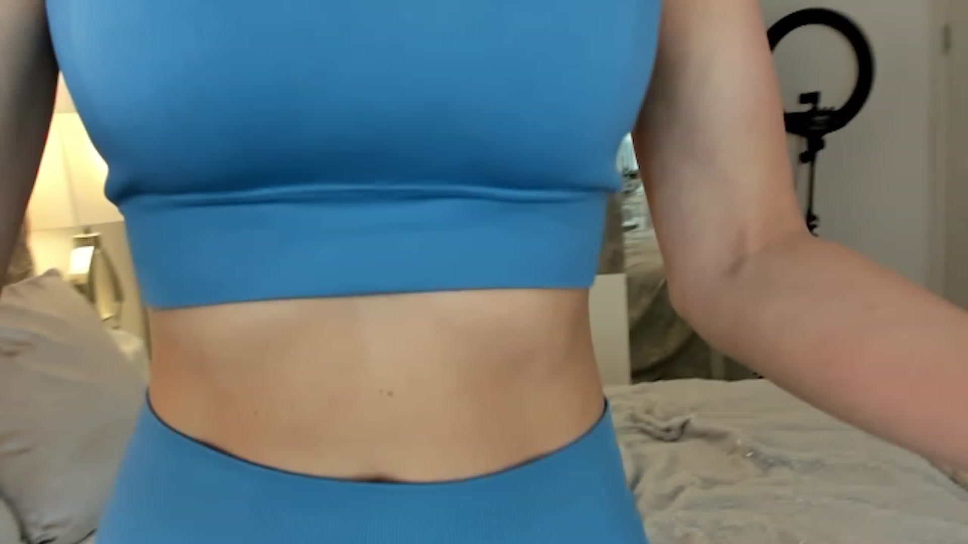 Gallery image thumbnail from SelinaRose's myfreecams stream on, 02/01/2023, 17:48 image 7 of 20