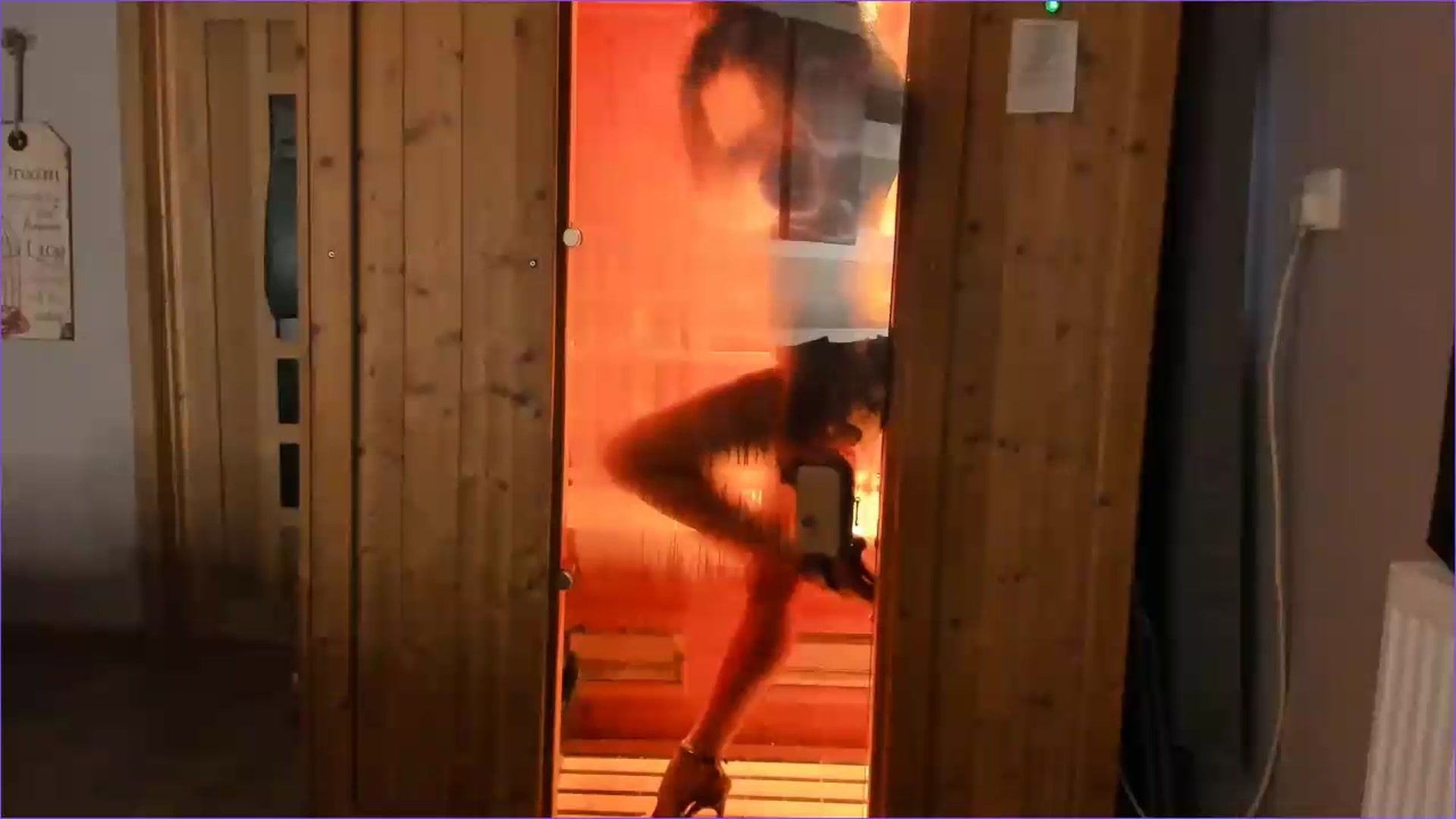 Gallery image thumbnail from SelinaRose's myfreecams stream on, 06/28/2023, 21:26 image 3 of 20