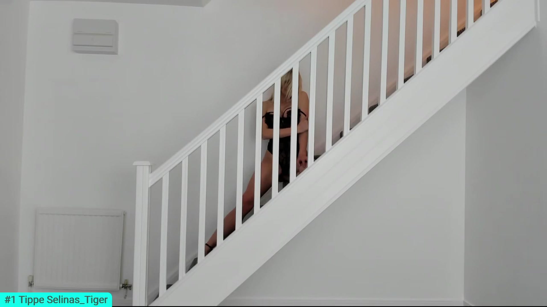 Gallery image thumbnail from SelinaRose's myfreecams stream on, 07/27/2023, 22:08 image 5 of 20