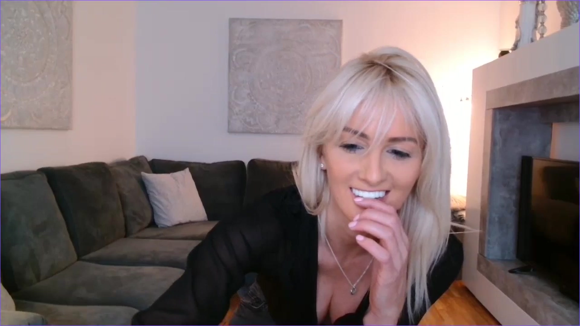 Gallery image thumbnail from SelinaRose's myfreecams stream on, 10/11/2023, 12:26 image 17 of 20