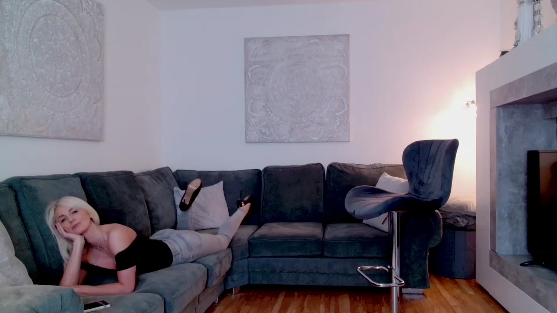 Gallery image thumbnail from SelinaRose's myfreecams stream on, 10/12/2023, 13:08 image 18 of 20