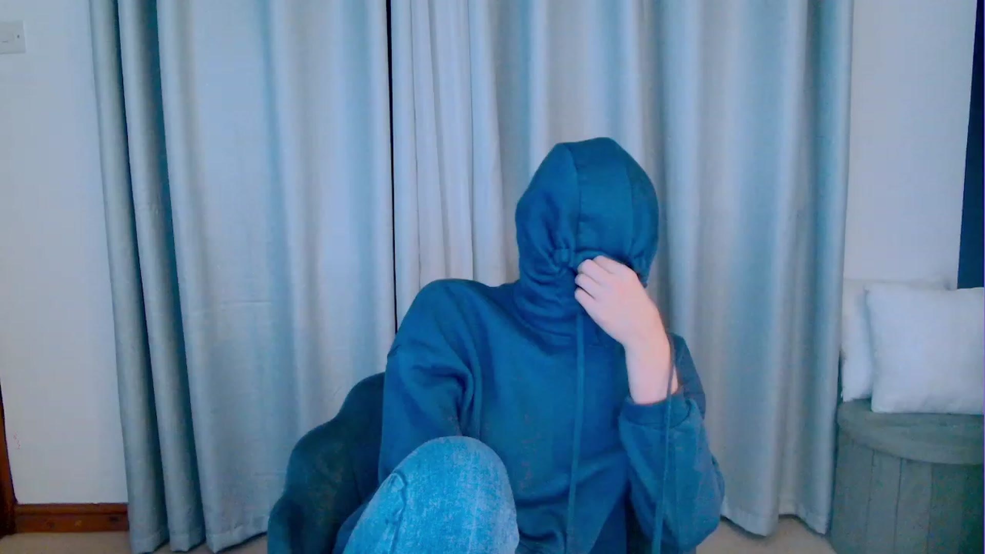 Gallery image thumbnail from SelinaRose's myfreecams stream on, 11/08/2023, 01:35 image 2 of 20