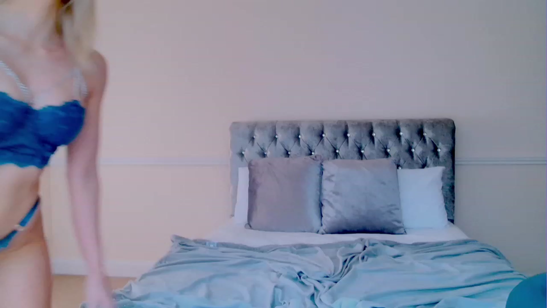Gallery image thumbnail from SelinaRose's myfreecams stream on, 11/19/2023, 13:36 image 12 of 20
