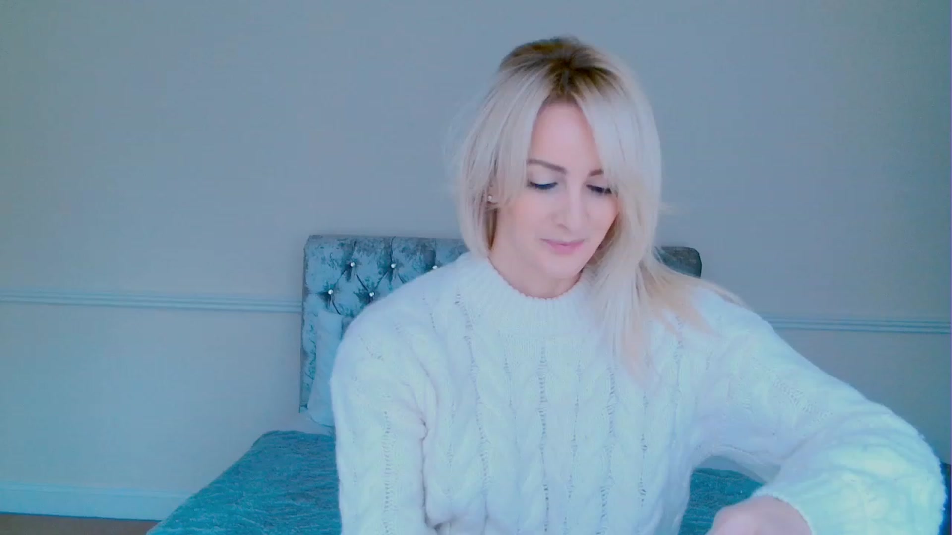 Gallery image thumbnail from SelinaRose's myfreecams stream on, 11/27/2023, 12:11 image 6 of 20